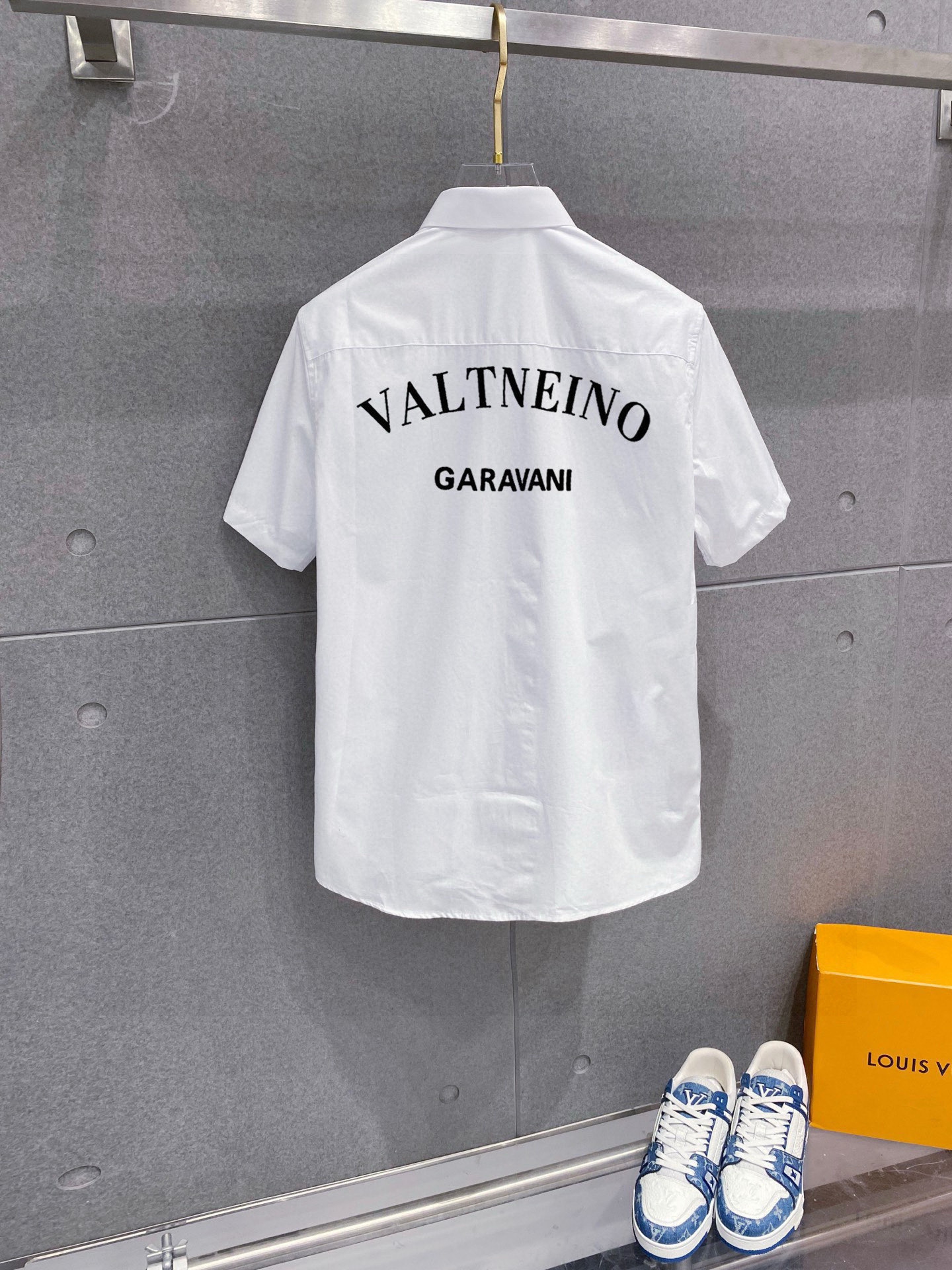 Valentino men's 100% 38-42 2 — photo 2
