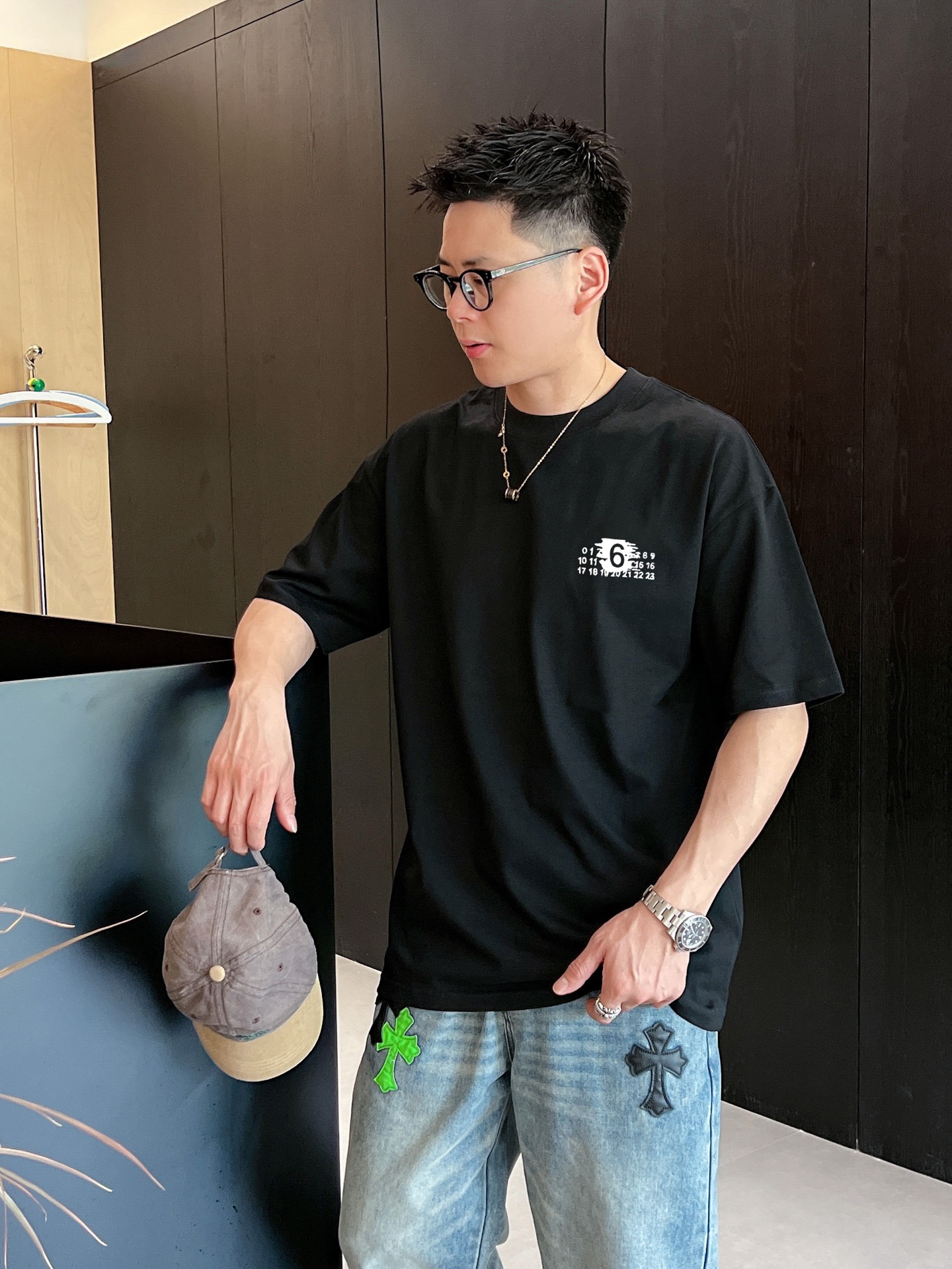 马吉拉 新款字母印花双层重工短袖T桖 字母图案不管是T桖还是卫衣都是每年的爆款单品 前幅大面积印花采用大