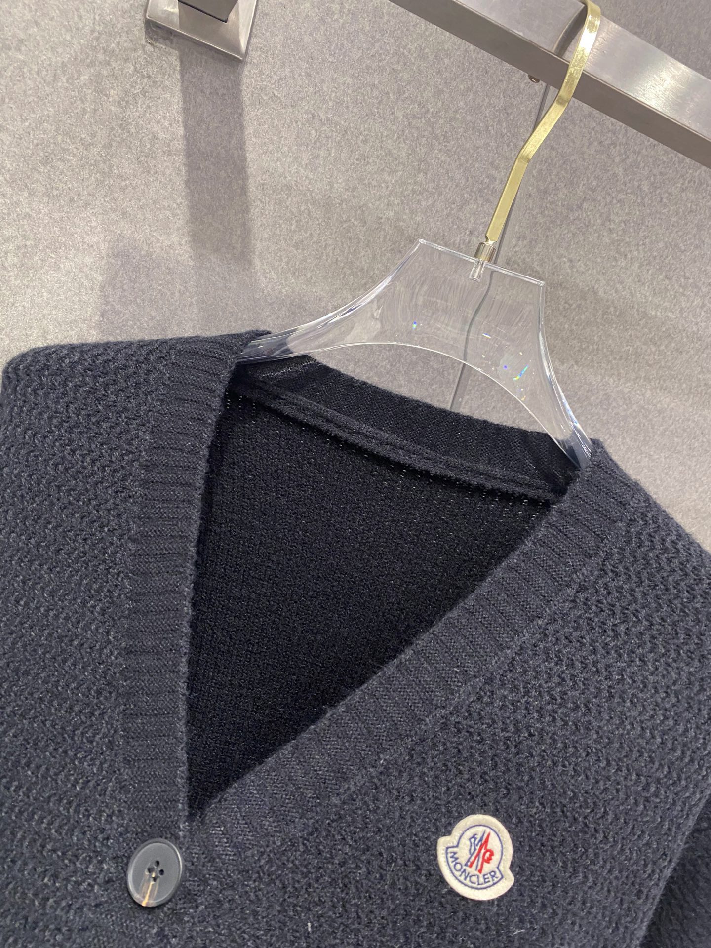 蒙口 官网 同步更新 针织外套 海外爆款 精细羊毛针织厚实面料 舒服又保暖 绝对高端产物 M-4XL