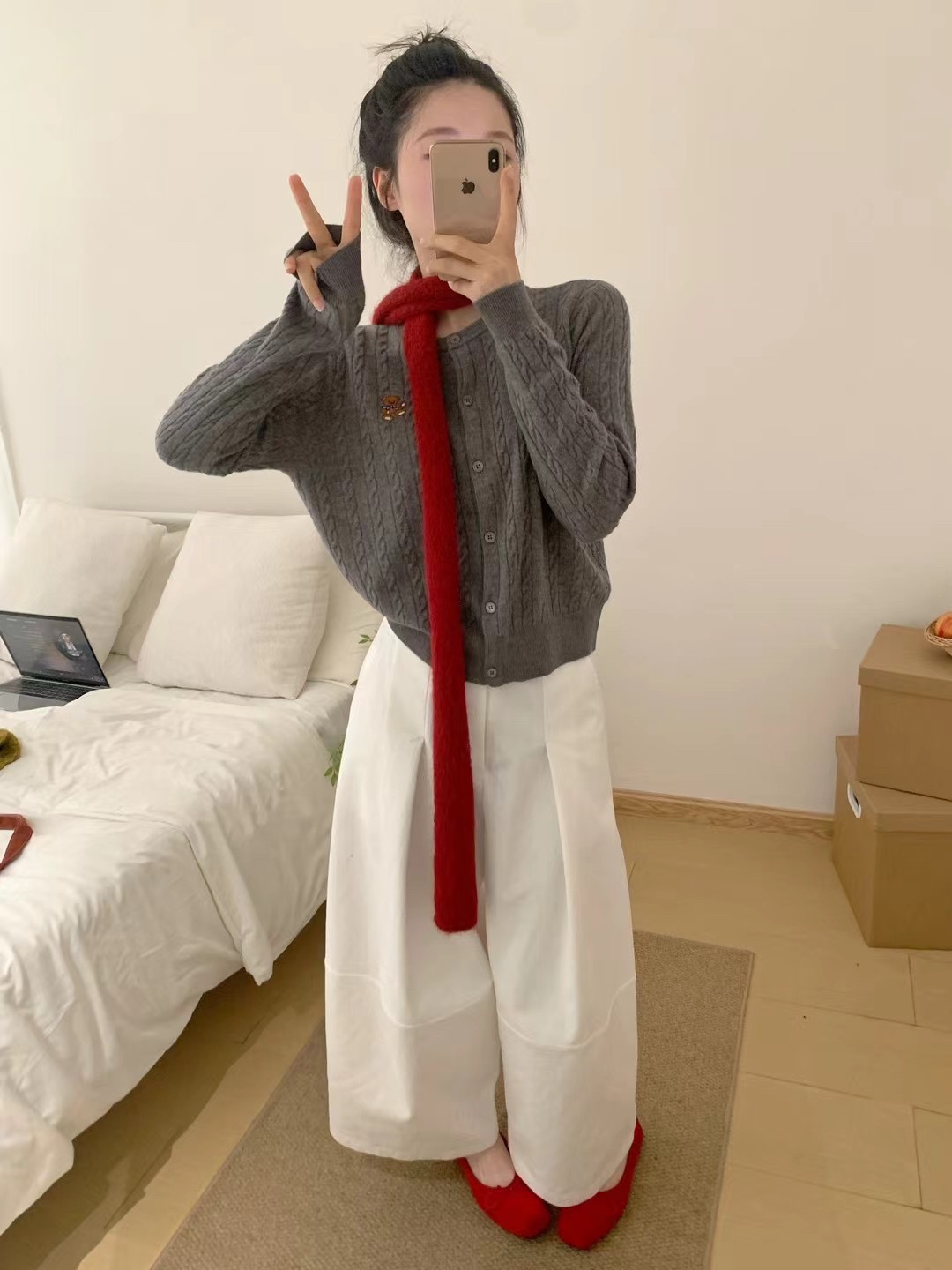 P483 HIGH-END, HIGH-QUALITY WOMEN’S SUIT, PACKAGED. - 图片 3