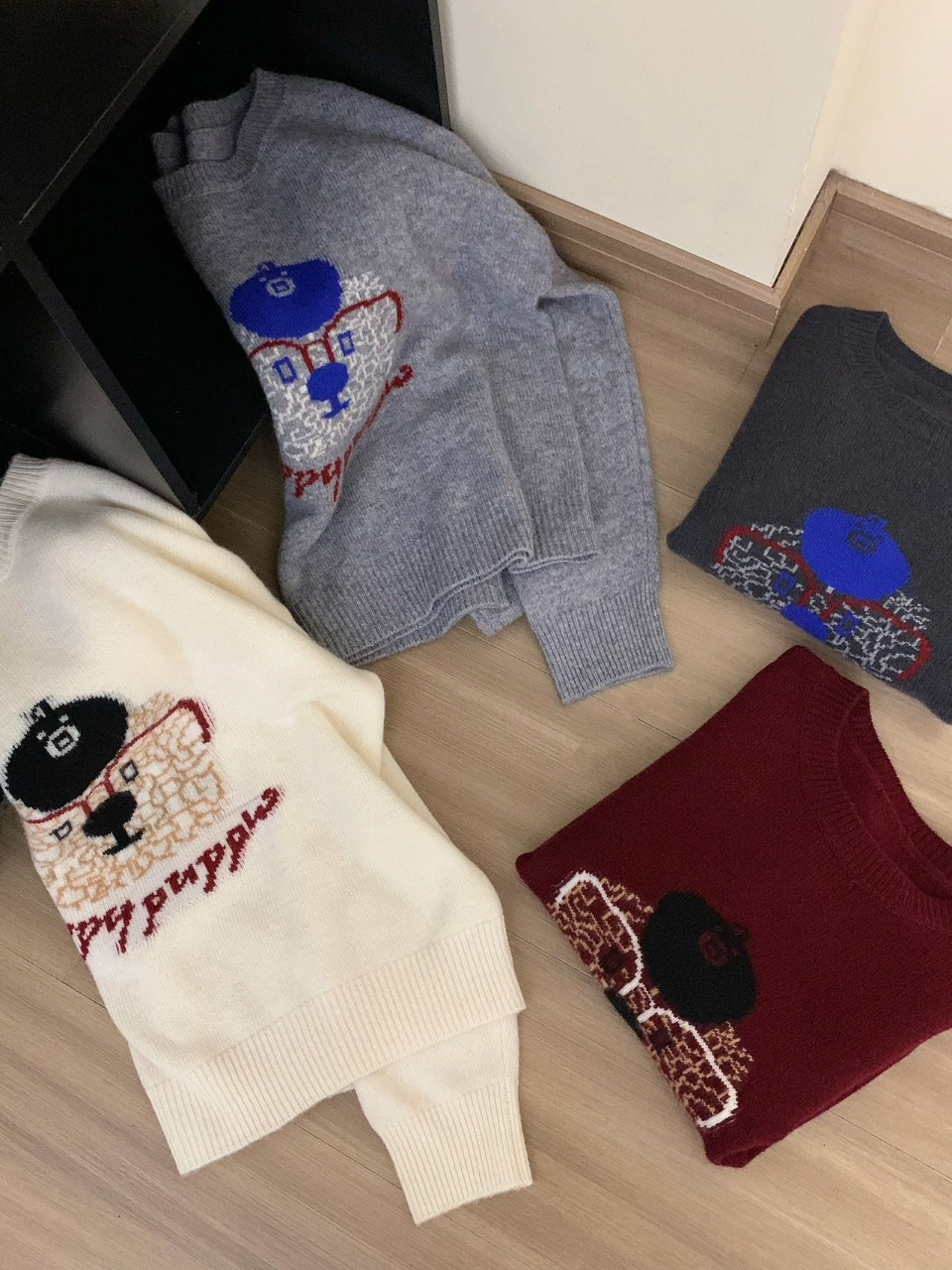High-End Women’s Clothing Packaged with Wool Shirt and Sweater, Cartoon Bear 2024