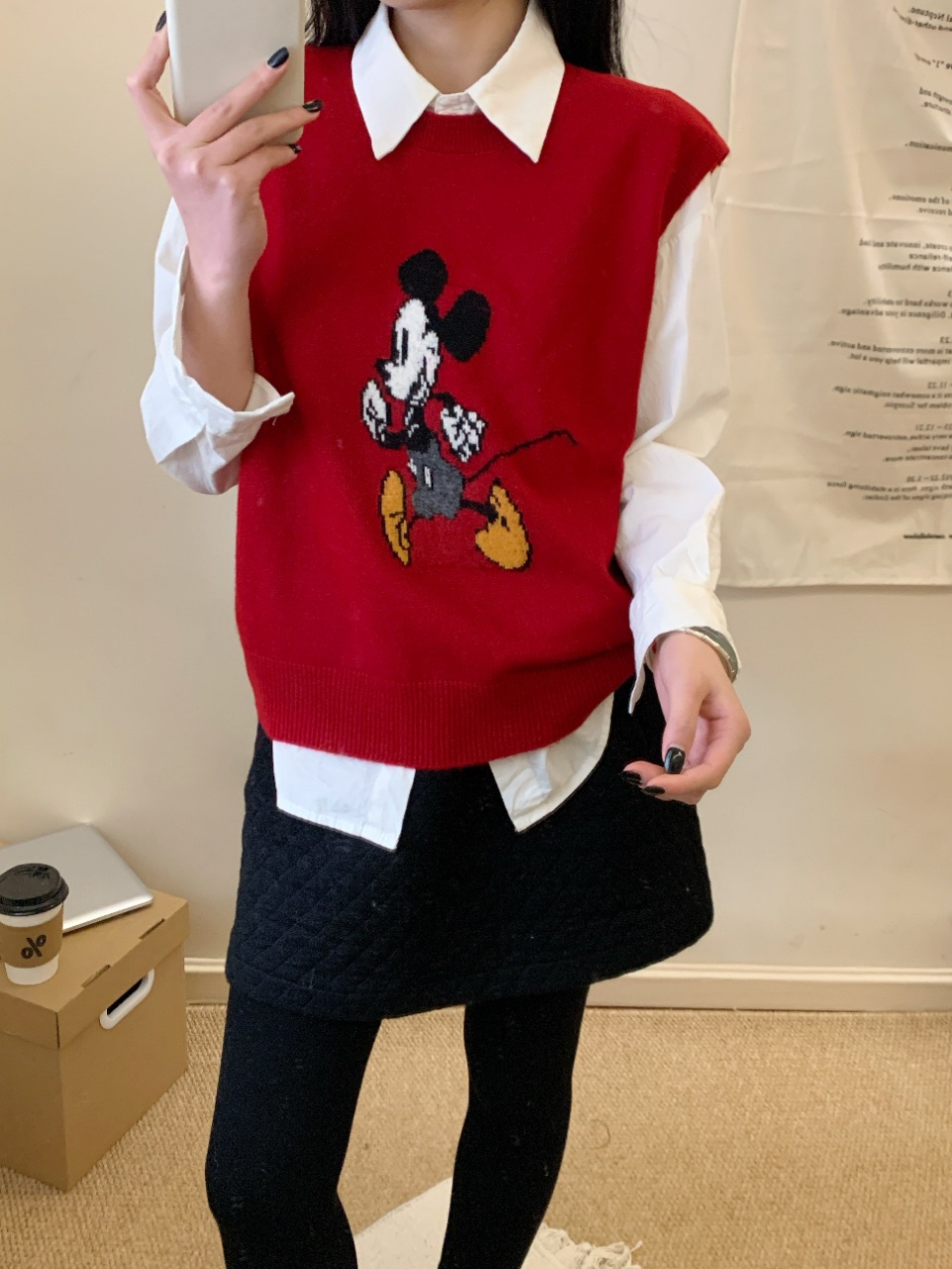 2024 High-Quality Women’s Clothes Featuring G’s Brand and Mickey’s Shirts - 图片 6