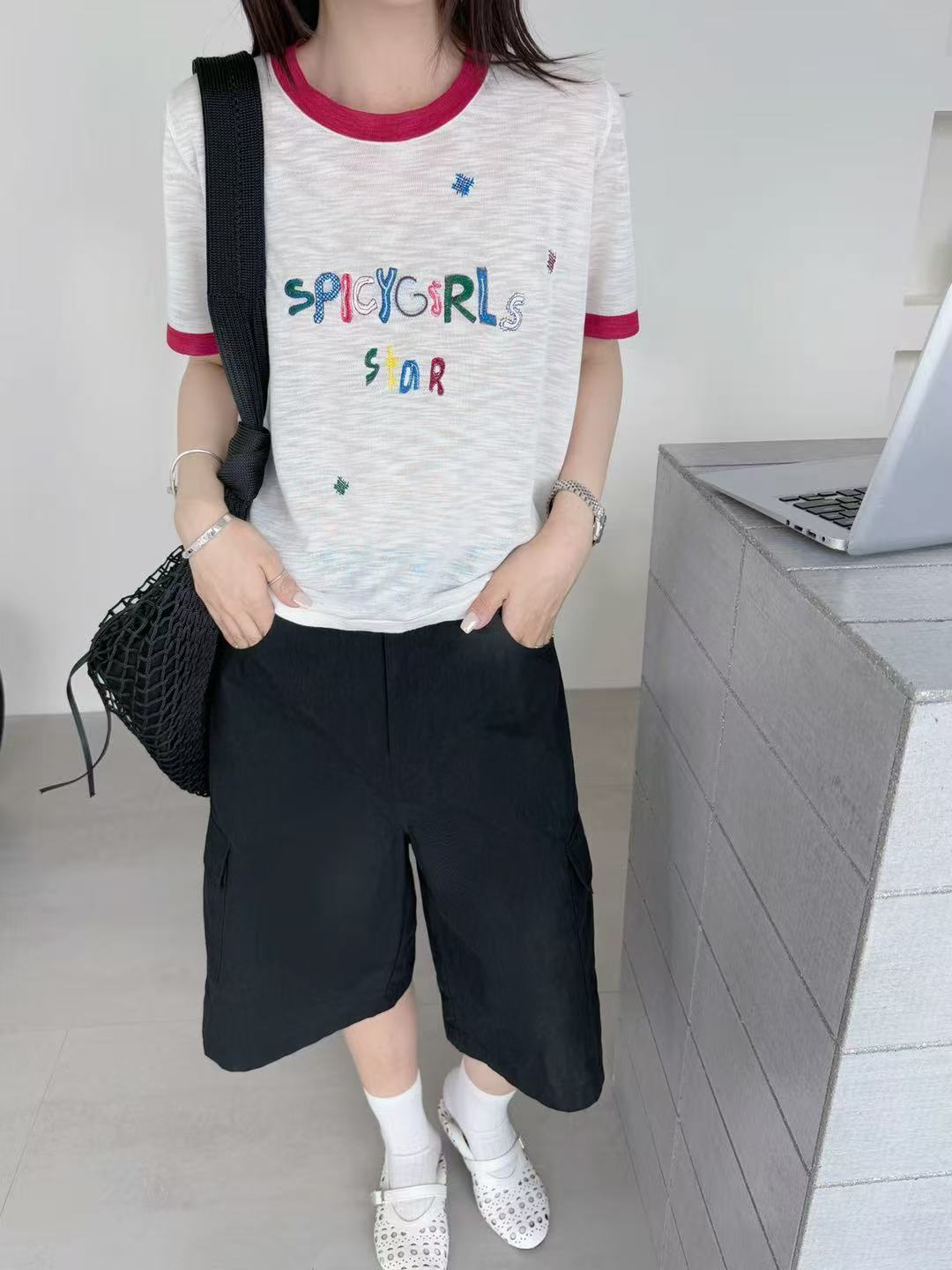 2025 Queen of the West Women’s High-End Suit with Stylish Short-Sleeved T-shirt - 图片 6