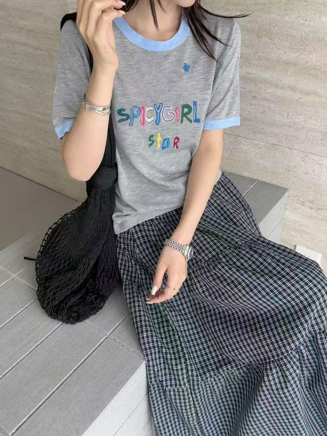 2025 Queen of the West Women’s High-End Suit with Stylish Short-Sleeved T-shirt - 图片 8