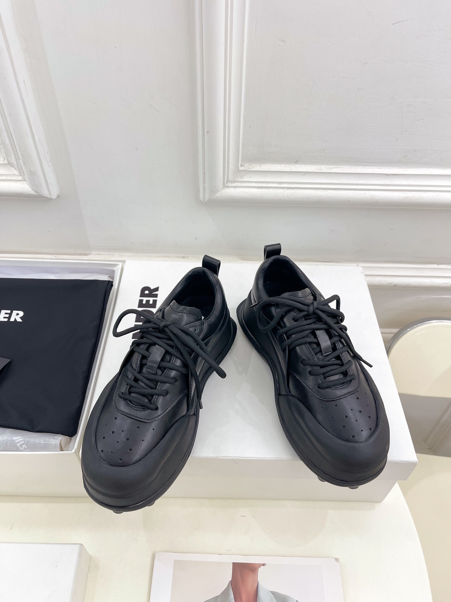 Gil Sander 2023 Autumn/Winter New Hard Shoes – Top Quality Materials, Unique Design - 图片 1
