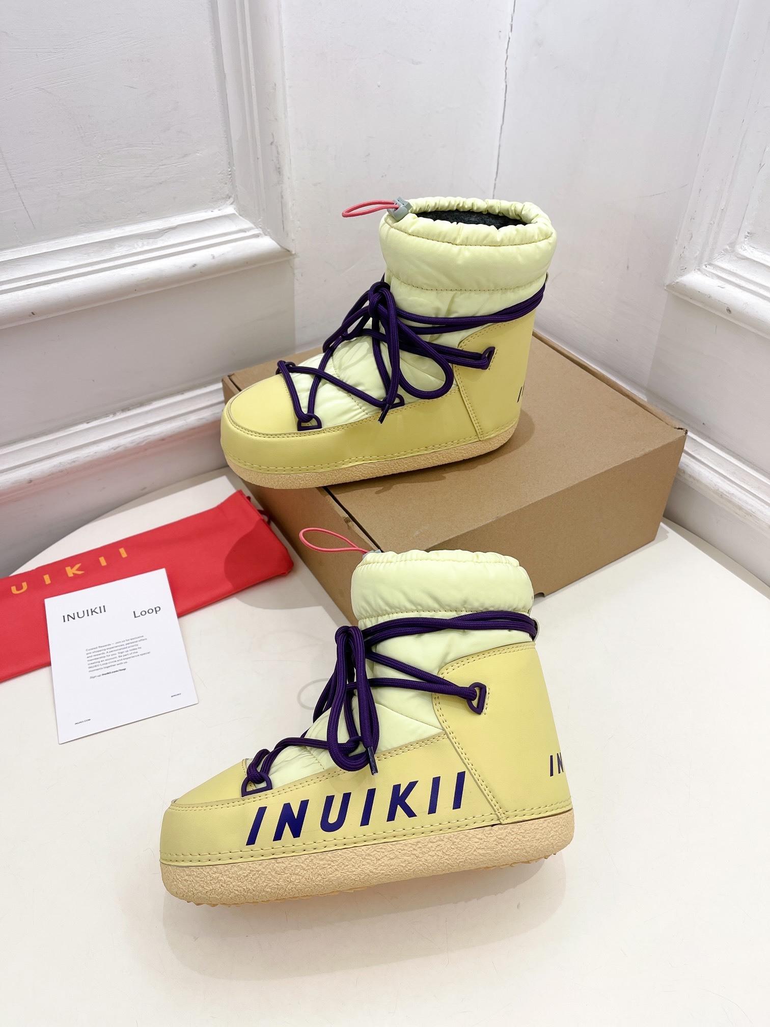 INUIKII2024秋冬秀款潮牌羽绒靴滑雪鞋雪地靴这款滑雪鞋今年非常爆色彩搭配非常时尚超酷个性非常强!