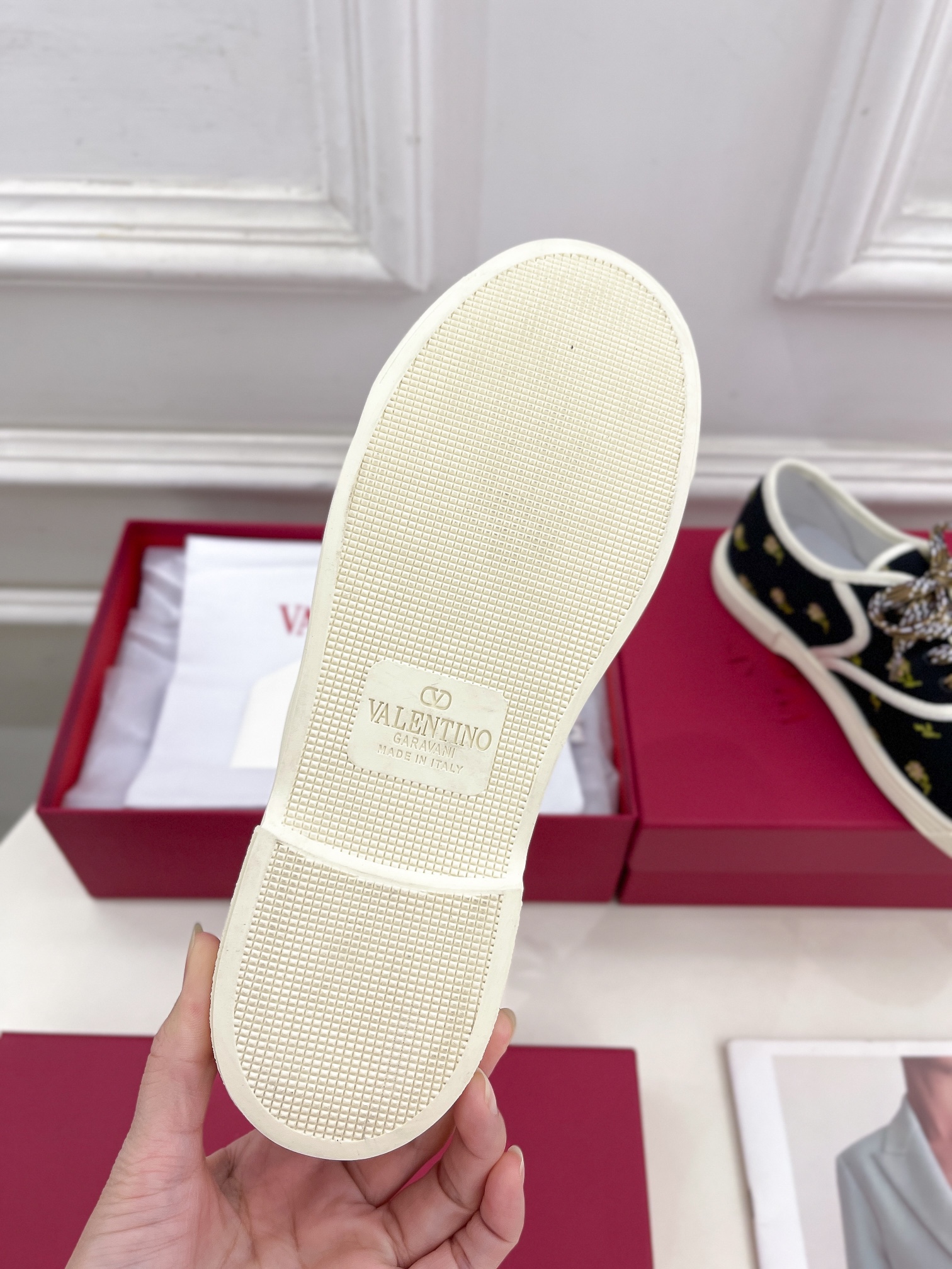 Valentino华伦天奴2025ss早春新品BAYBYBAY女士帆布运动鞋上新️ValentinoGa