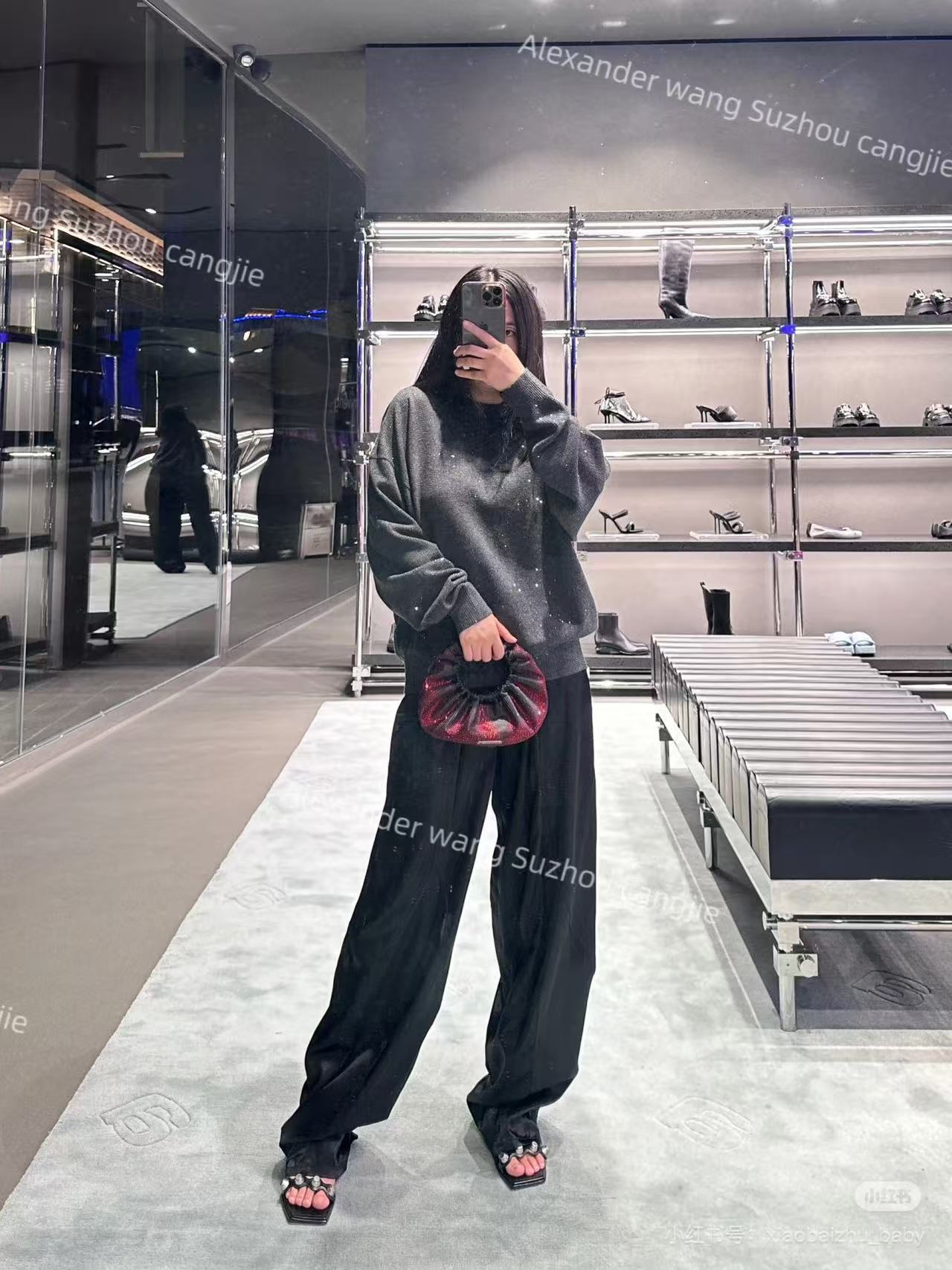 NO:228317,High heels, slippers, high heels, slippers19860909上脚搭配示范,高跟鞋拖鞋,high heels,slippers,Women's Shoes