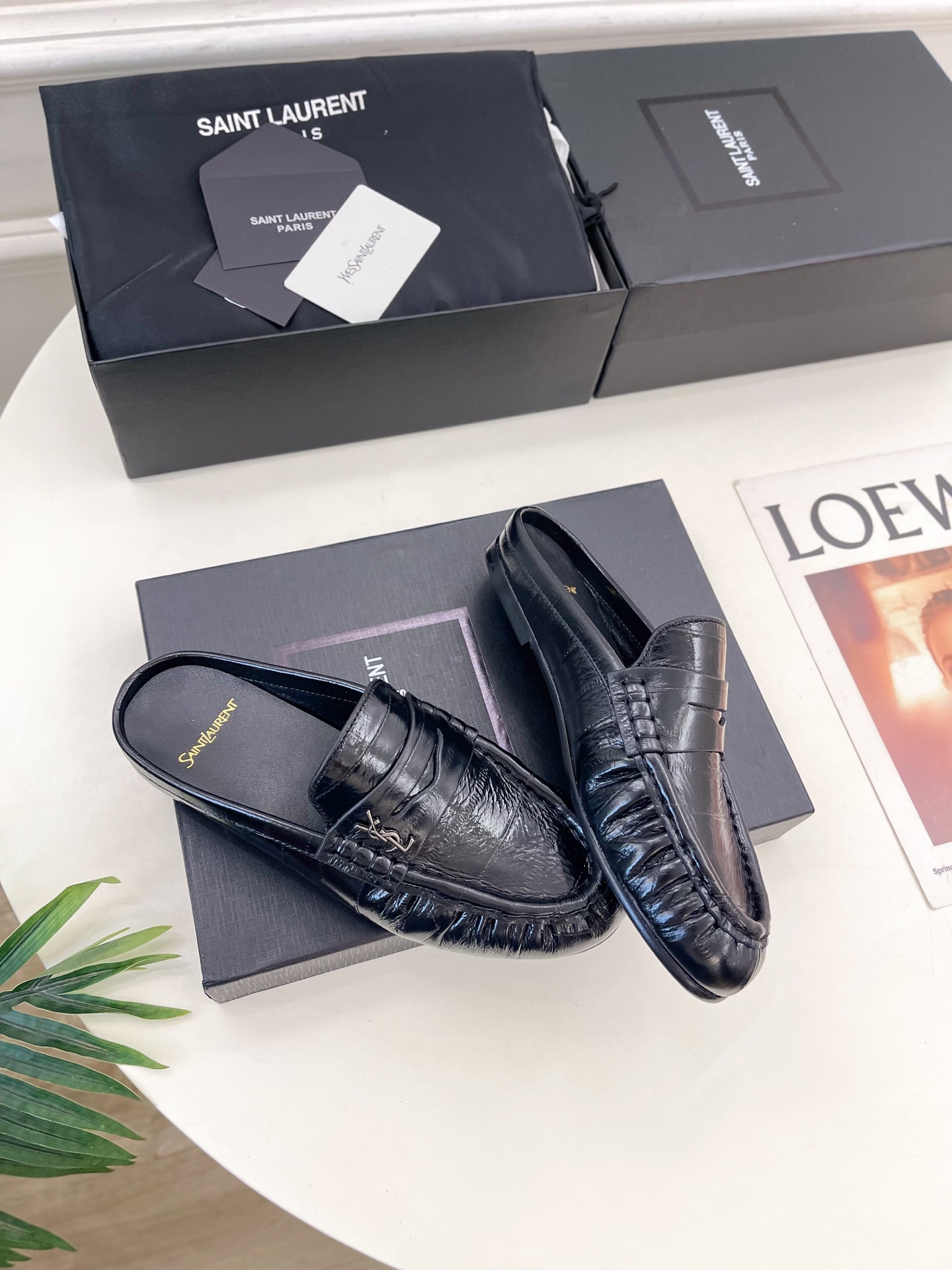 SAIN*LAURENT  圣罗兰 2025早春新品 YSL 穆勒鞋 包头半拖鞋上新☑️
———————