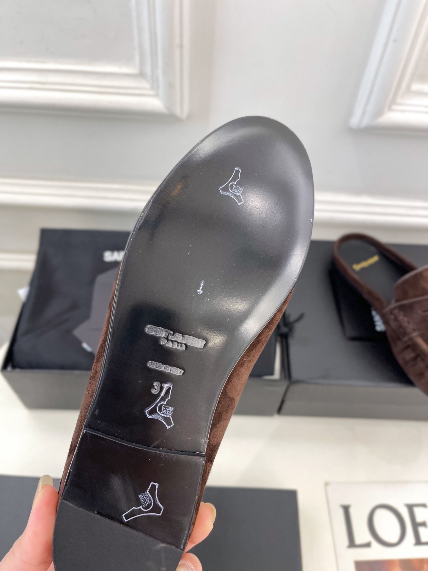 SAIN*LAURENT  圣罗兰 2025早春新品 YSL 穆勒鞋 包头半拖鞋上新☑️
———————