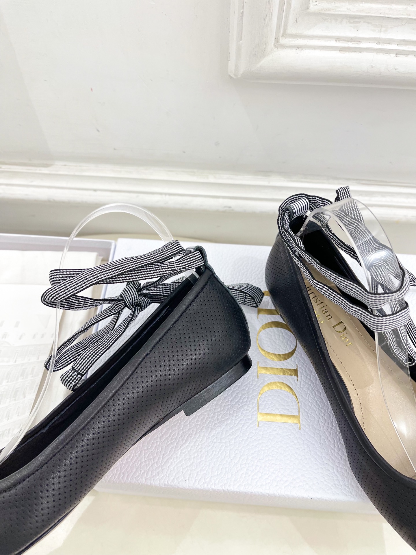 Dior |  迪奥  25𝐬𝐬 

🧡💚2025春夏新品 顶级版本⚠️
专柜主打新款D-lourney