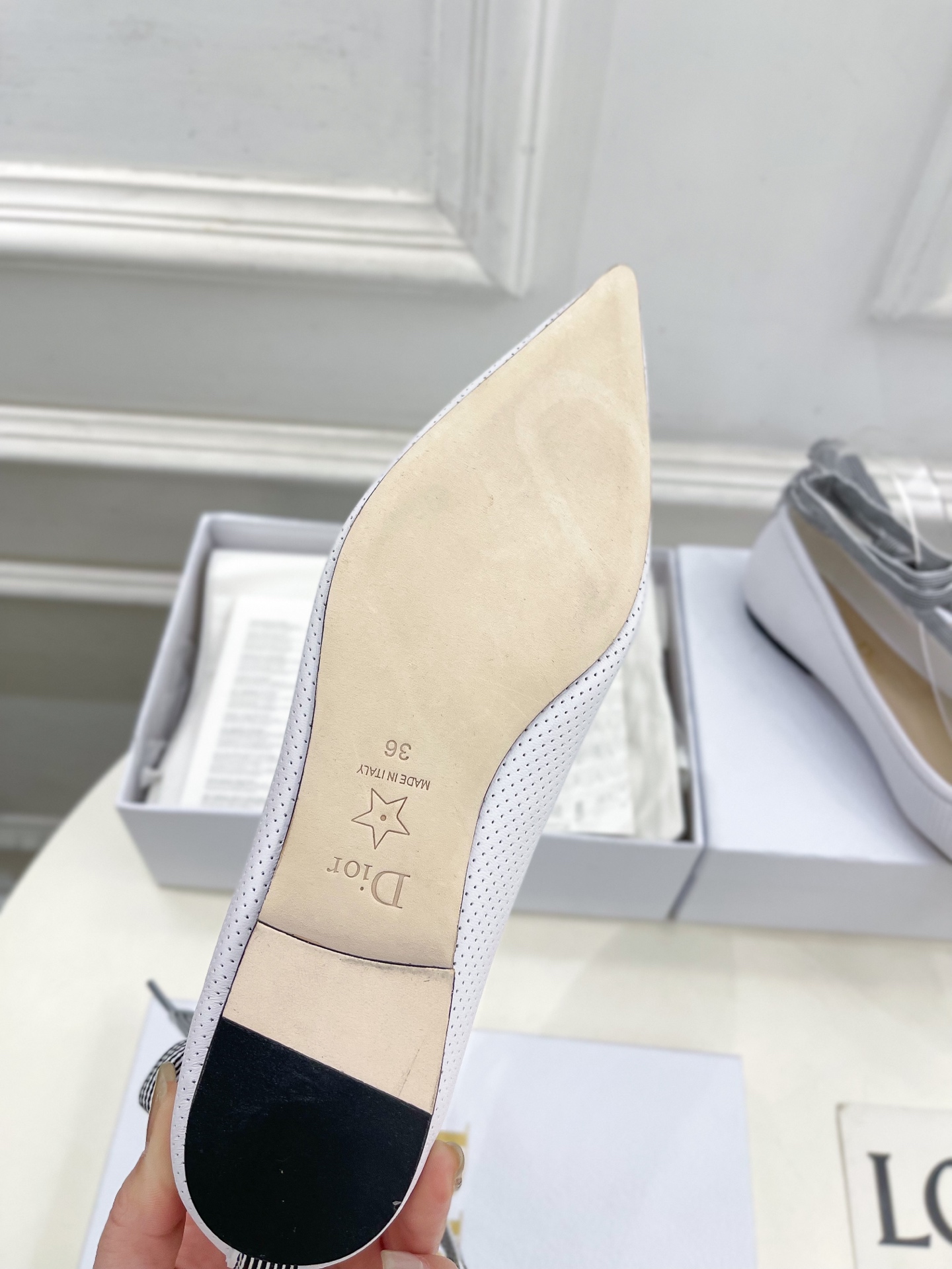 Dior |  迪奥  25𝐬𝐬 

🧡💚2025春夏新品 顶级版本⚠️
专柜主打新款D-lourney