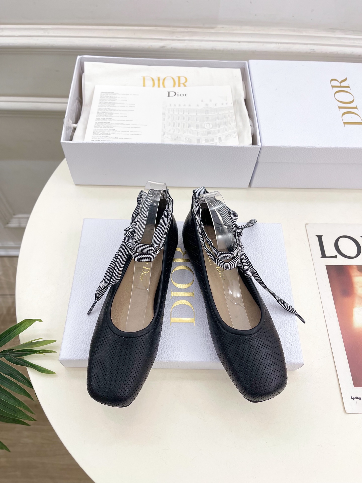 Dior |  迪奥  25𝐬𝐬 

🧡💚2025春夏新品 顶级版本⚠️
专柜主打新款D-journey