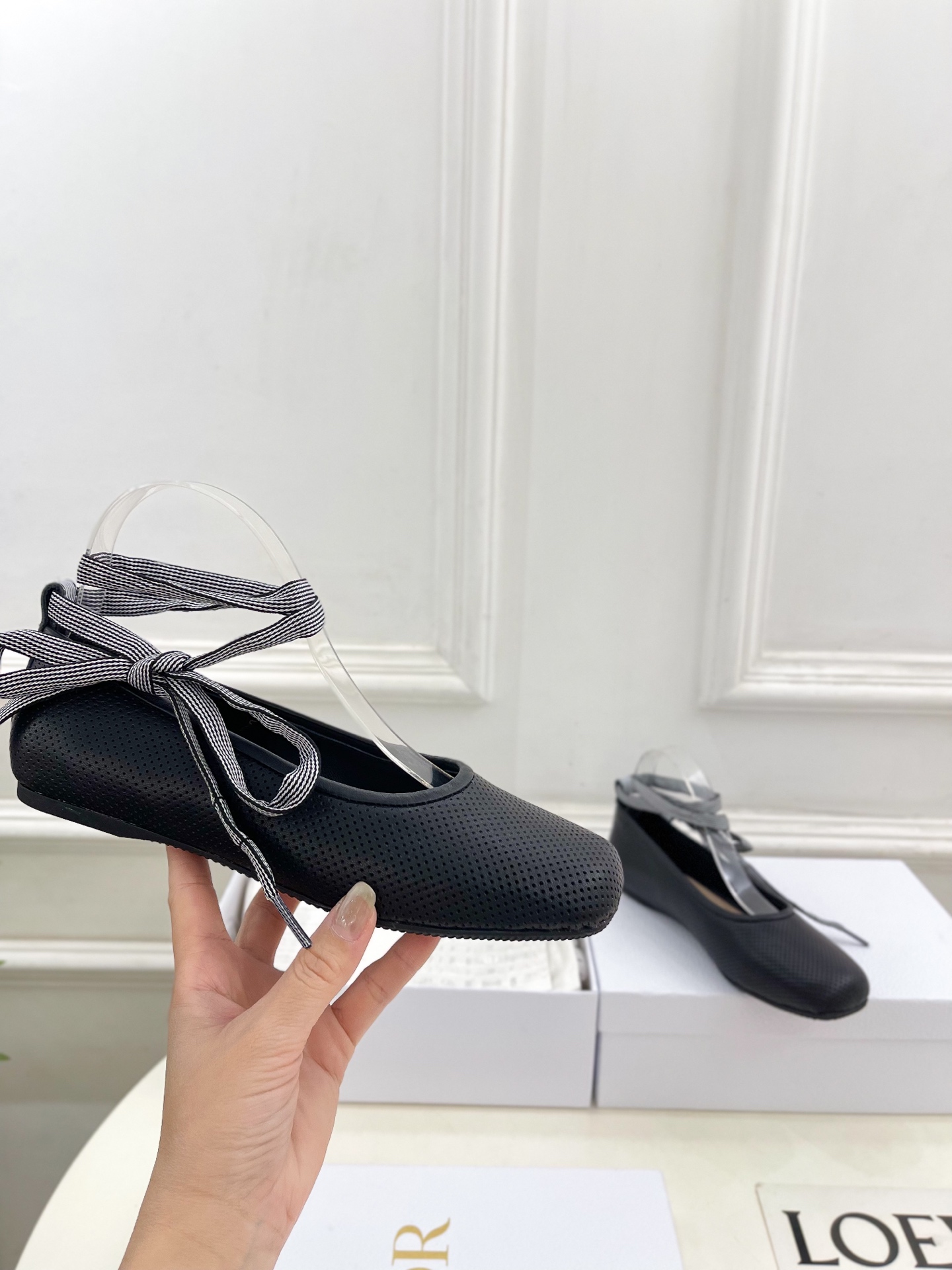 Dior |  迪奥  25𝐬𝐬 

🧡💚2025春夏新品 顶级版本⚠️
专柜主打新款D-journey