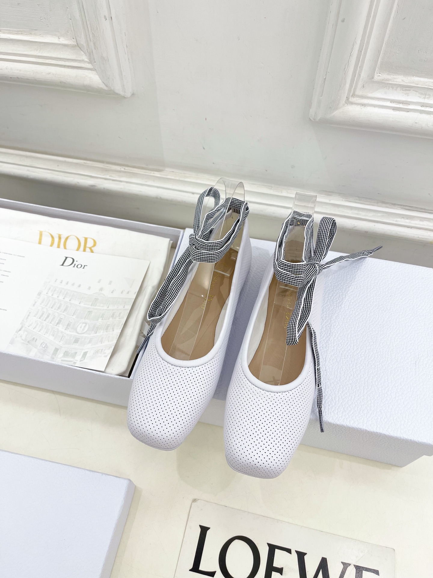Dior |  迪奥  25𝐬𝐬 

🧡💚2025春夏新品 顶级版本⚠️
专柜主打新款D-journey