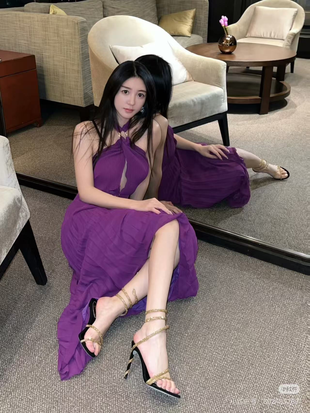 NO:259949,Demonstration of foot fitting, high heels sandals, sandals, high heels19860909上脚搭配示范,高跟鞋凉鞋,sandals,high heels,Women's Shoes