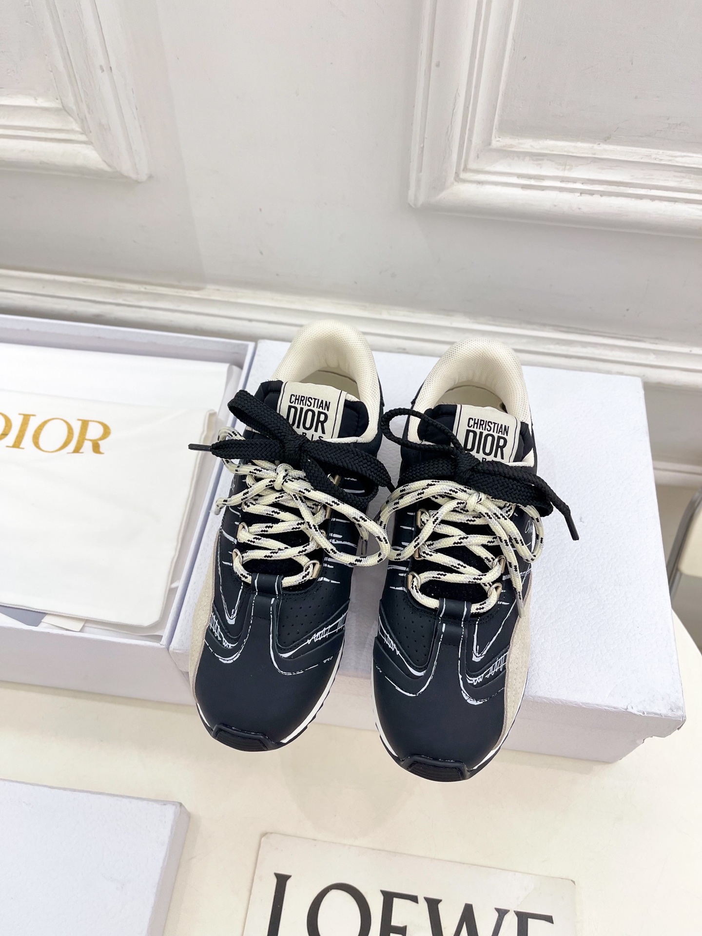 Dior |  迪奥  25𝐬𝐬 

🧡💚2025早春新品 顶级版本⚠️
专柜主打新款D-Sketch 
