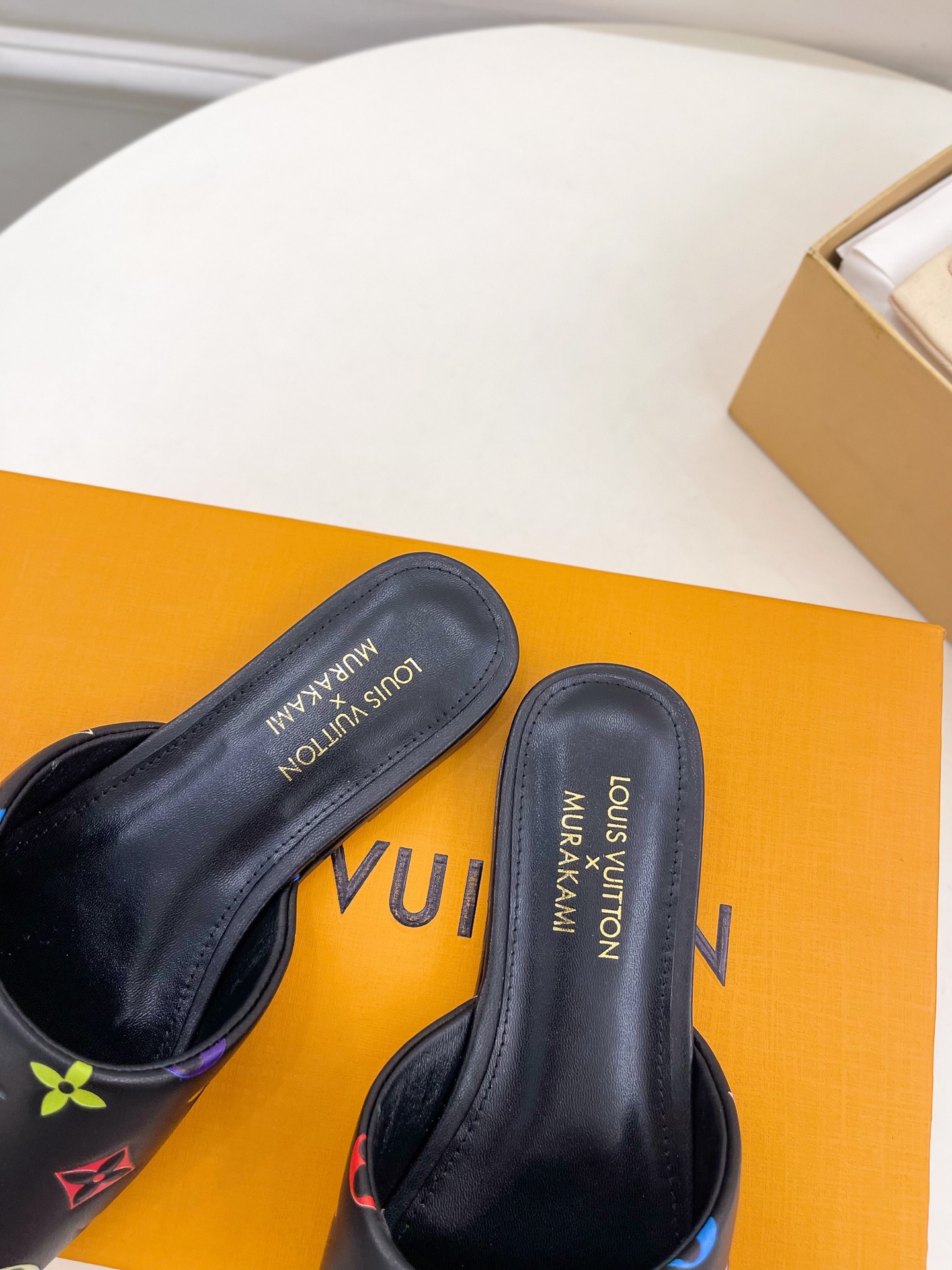 LV  | 路易威登    25𝐬𝐬 

🧡💚2025 早春新款 顶级版本‼️原版一致
专柜主打最新款 