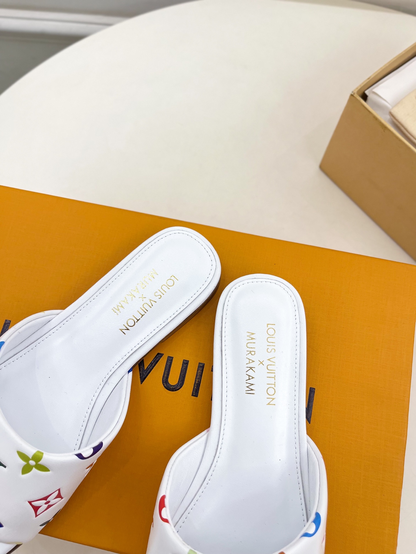 LV  | 路易威登    25𝐬𝐬 

🧡💚2025 早春新款 顶级版本‼️原版一致
专柜主打最新款 
