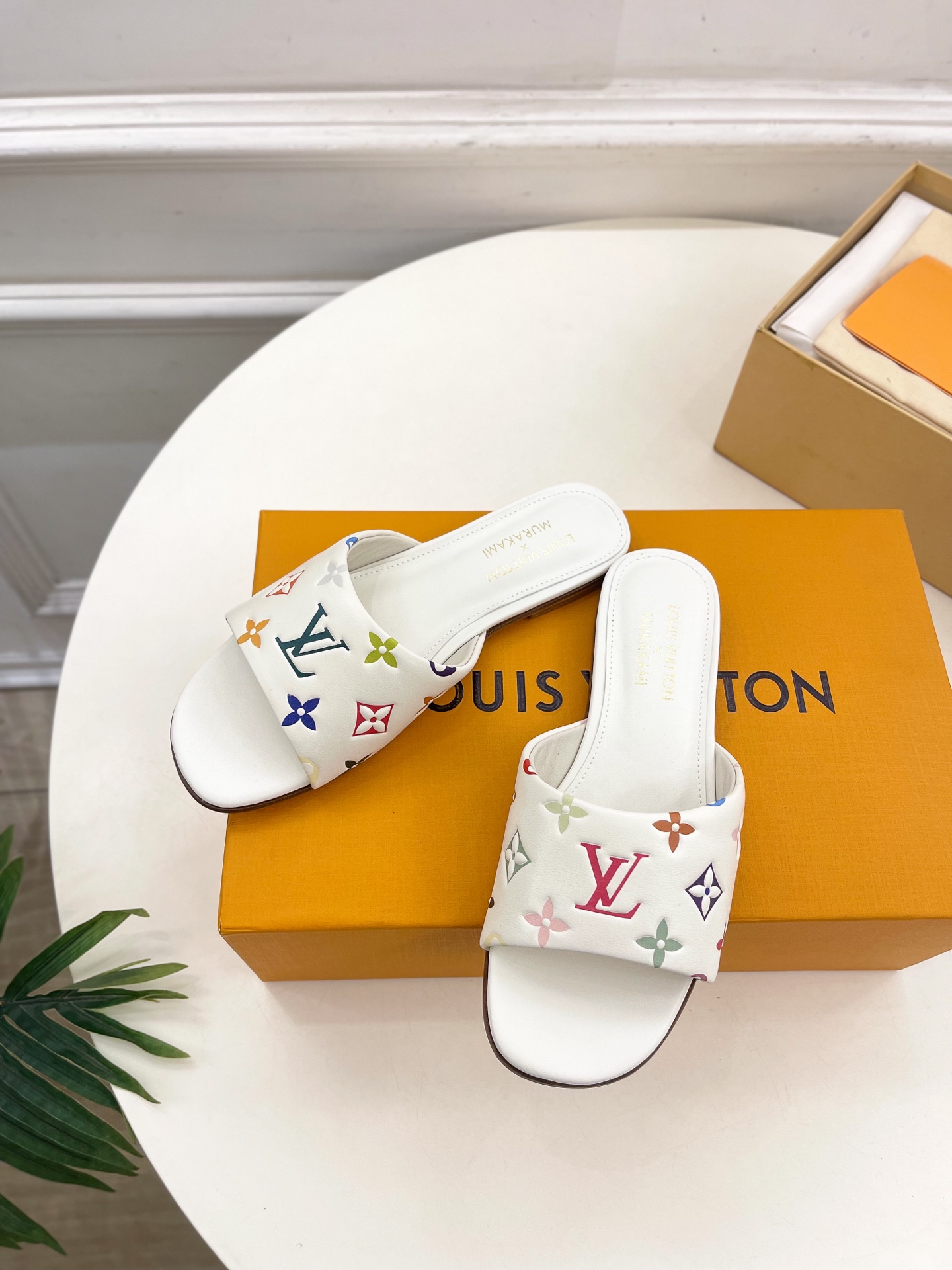 LV  | 路易威登    25𝐬𝐬 

🧡💚2025 早春新款 顶级版本‼️原版一致
专柜主打最新款 
