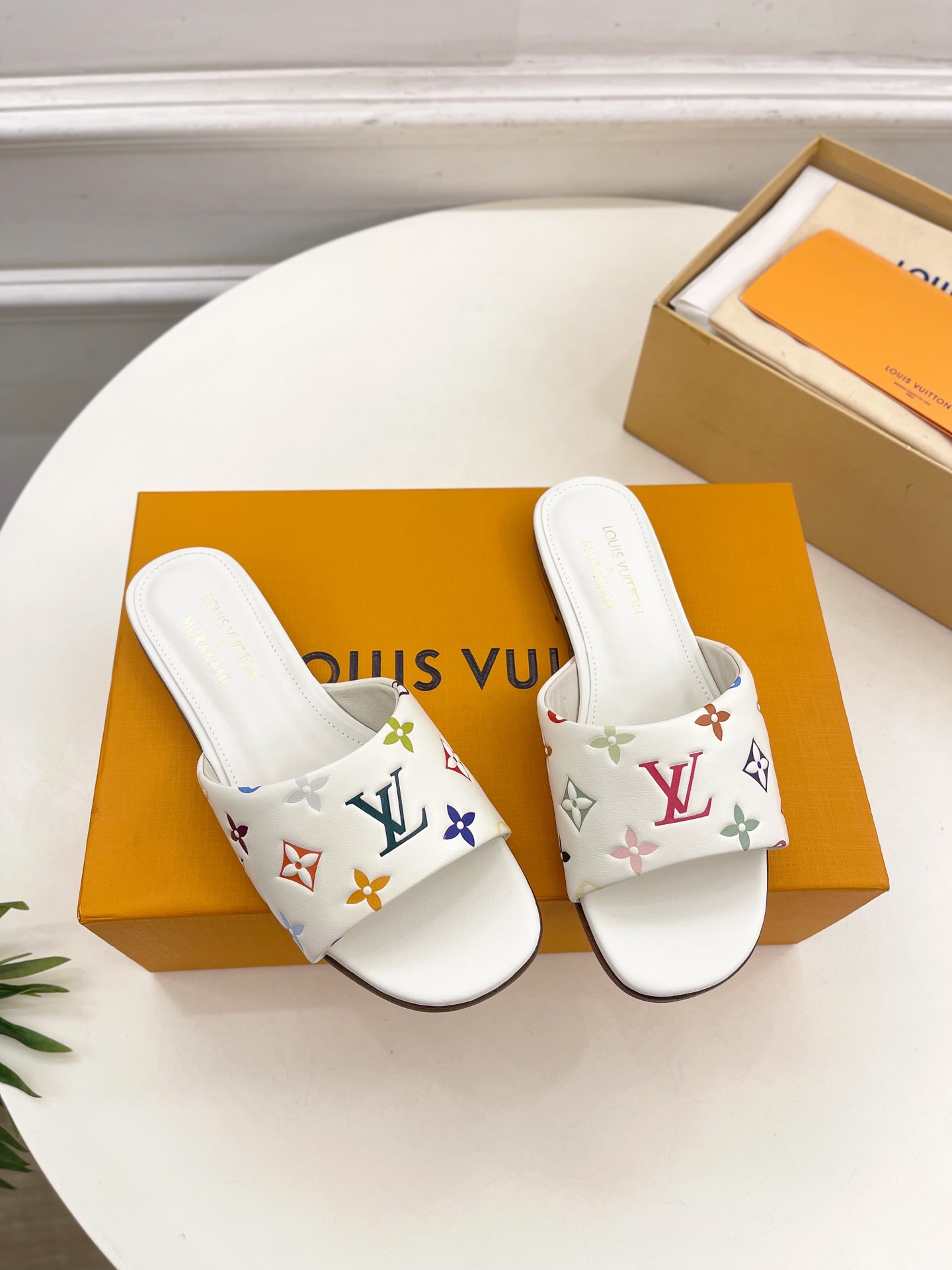 LV  | 路易威登    25𝐬𝐬 

🧡💚2025 早春新款 顶级版本‼️原版一致
专柜主打最新款 