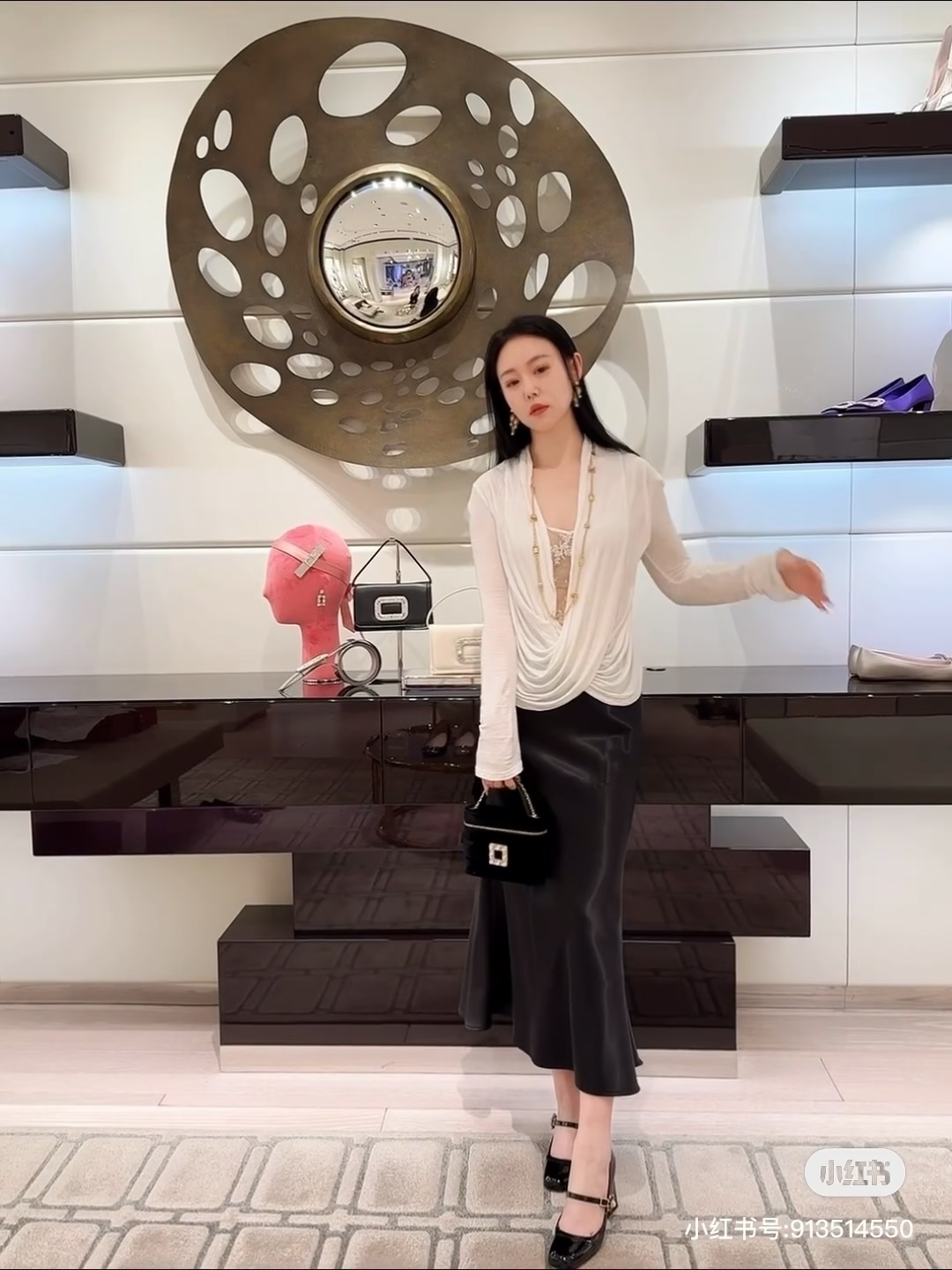 NO:247847,Picking up the foot demonstration, Mary Jane, Mary Jane19860909上脚搭配示范,玛丽珍,mary jane,Women's Shoes