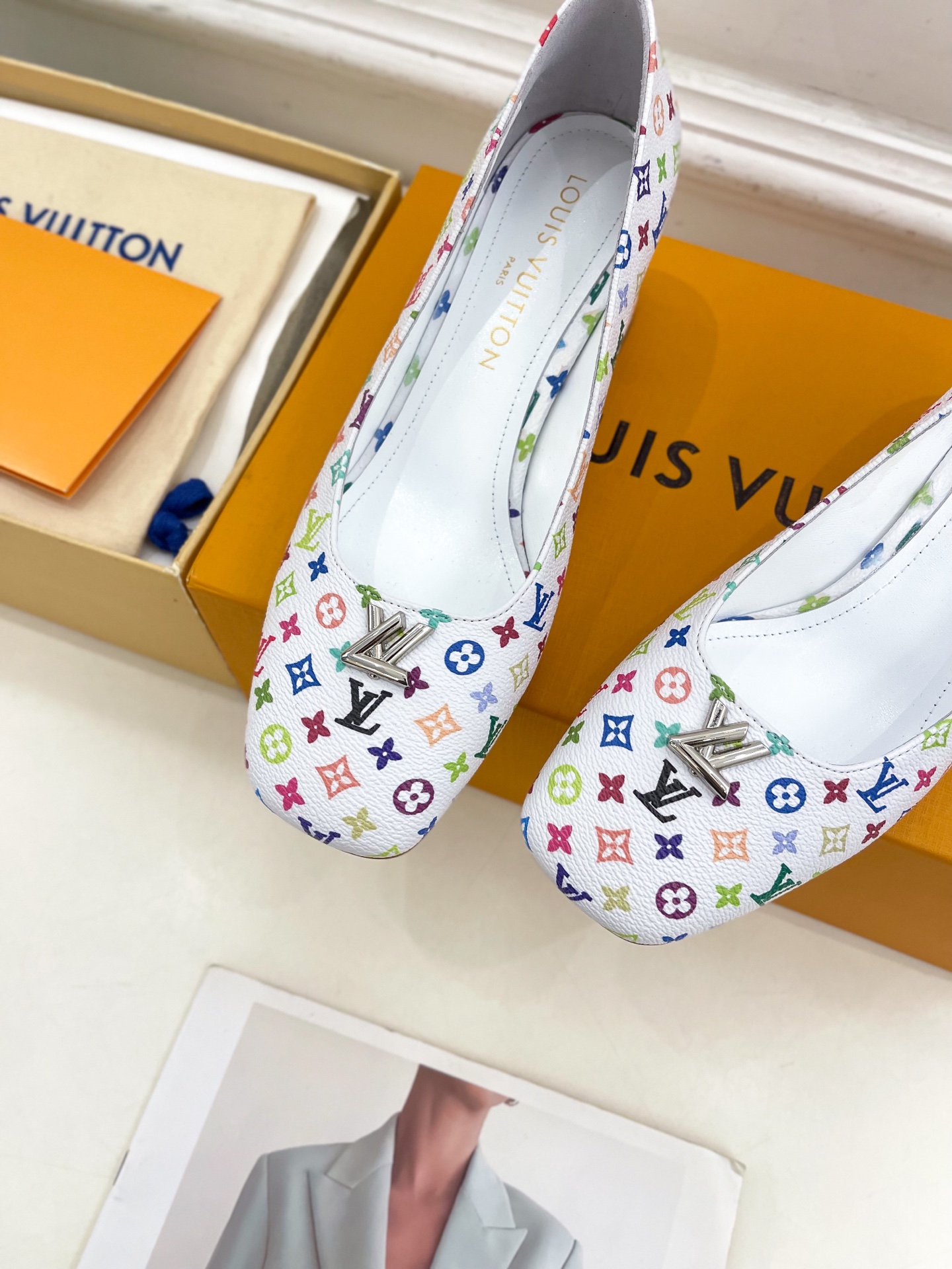 LV  | 路易威登    25𝐬𝐬 

🧡💚2025 早春新款 顶级版本‼️原版一致
专柜主打最新款 