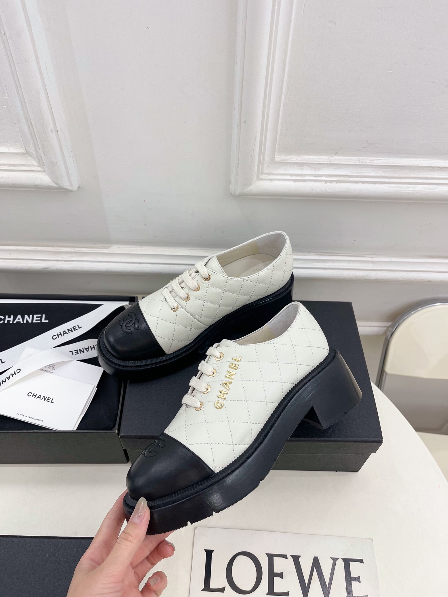 𝐂𝐇𝐀𝐍𝐄𝐋  | 小香  25𝐬𝐬 

🦋2025 春夏新品  专柜经典款 小香双C菱格字母扣中古小皮