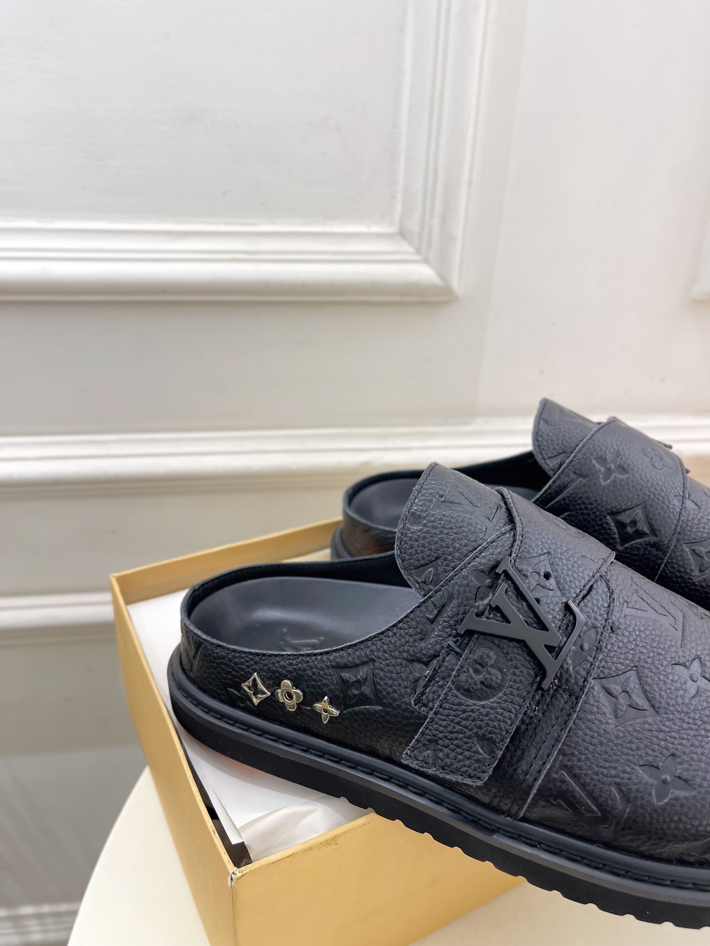 LV  | 路易威登  25𝐬𝐬 

🧡💚2025 早春新款 顶级版本⚠️
专柜主打最新款 COSY C