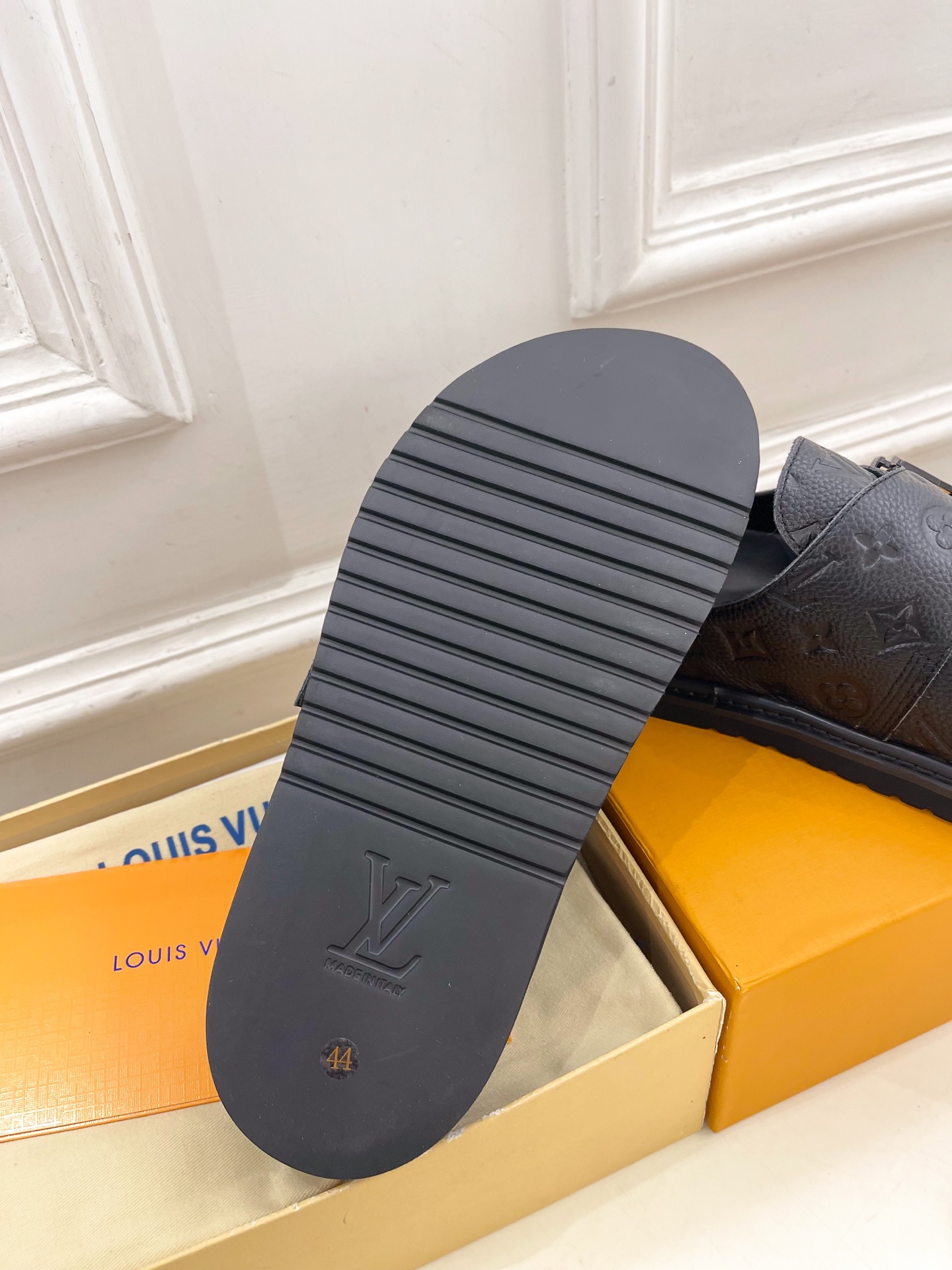 LV  | 路易威登  25𝐬𝐬 

🧡💚2025 早春新款 顶级版本⚠️
专柜主打最新款 COSY C
