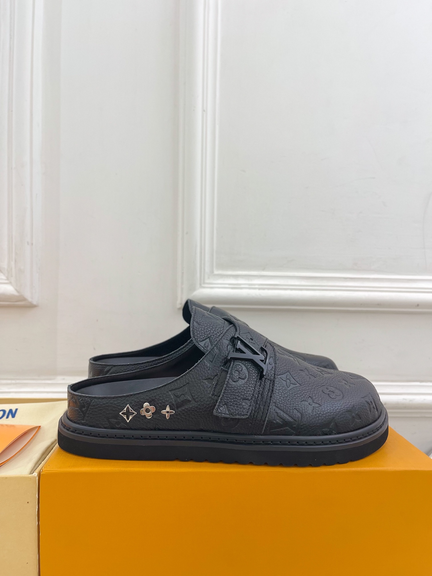 LV  | 路易威登  25𝐬𝐬 

🧡💚2025 早春新款 顶级版本⚠️
专柜主打最新款 COSY C