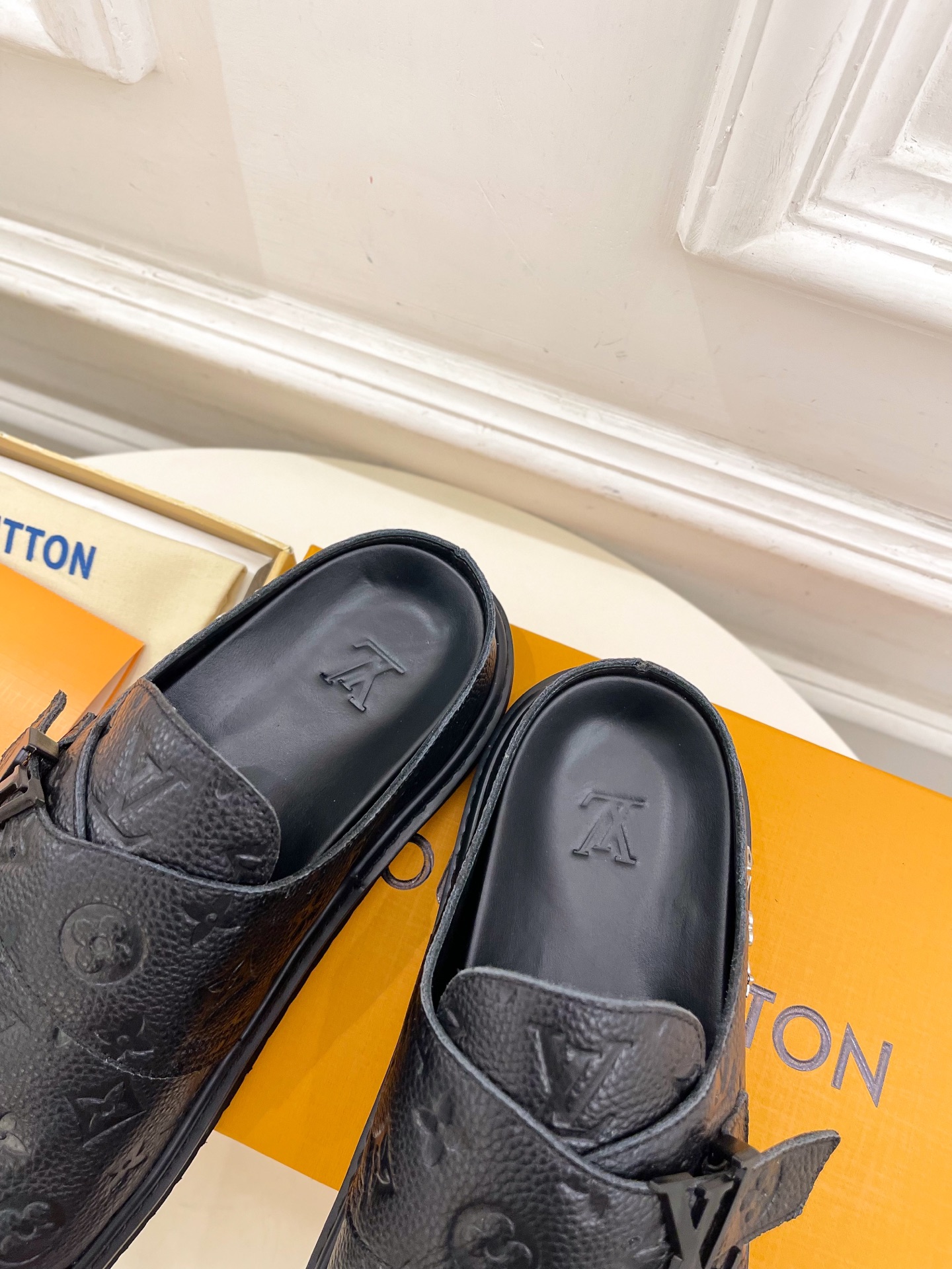LV  | 路易威登  25𝐬𝐬 

🧡💚2025 早春新款 顶级版本⚠️
专柜主打最新款 COSY C