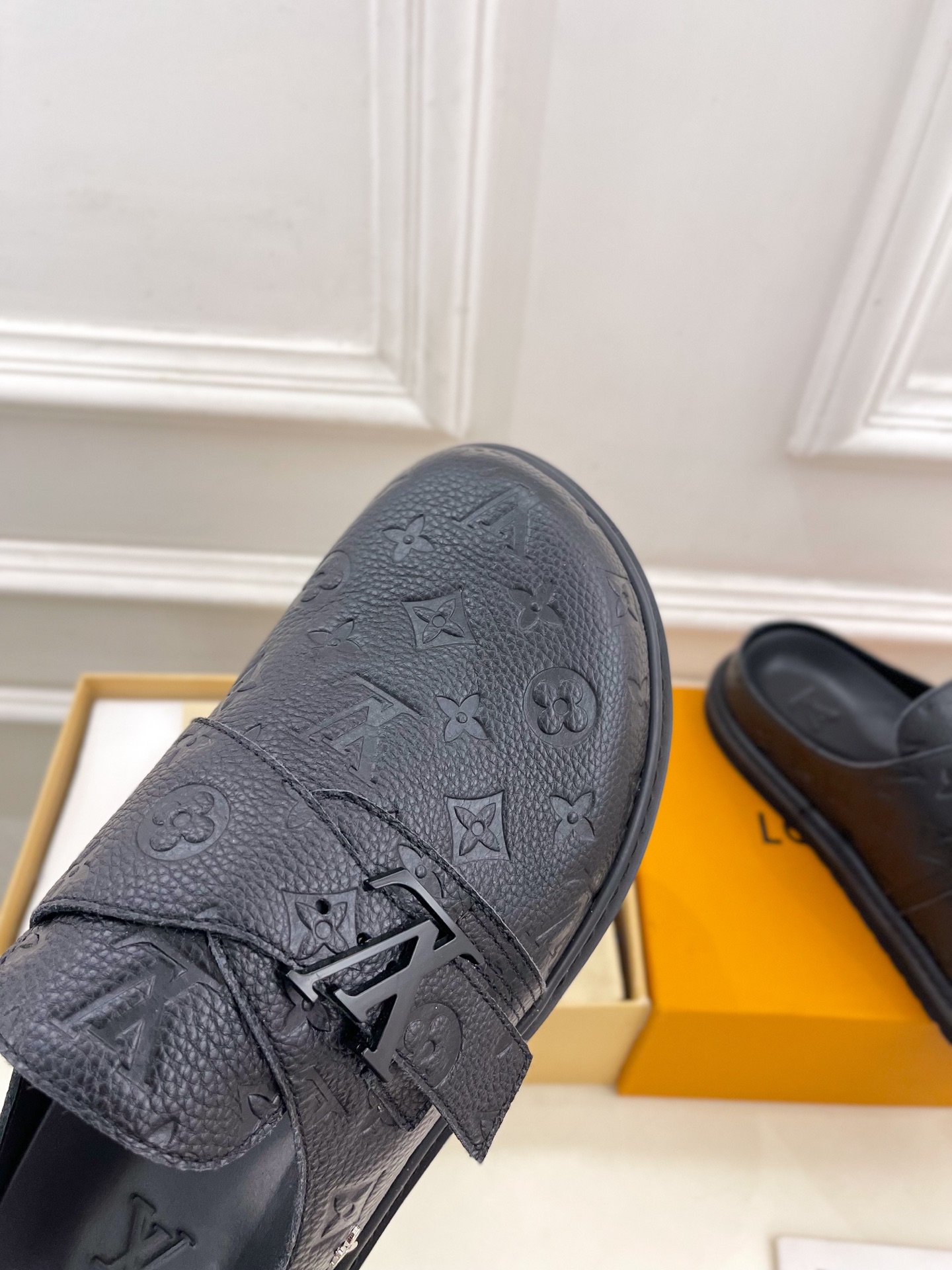 LV  | 路易威登  25𝐬𝐬 

🧡💚2025 早春新款 顶级版本⚠️
专柜主打最新款 COSY C