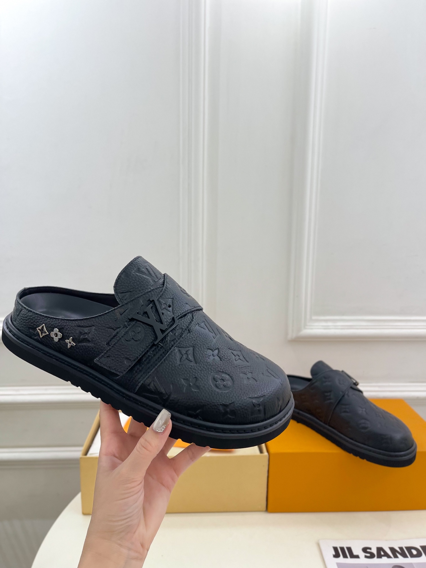 LV  | 路易威登  25𝐬𝐬 

🧡💚2025 早春新款 顶级版本⚠️
专柜主打最新款 COSY C