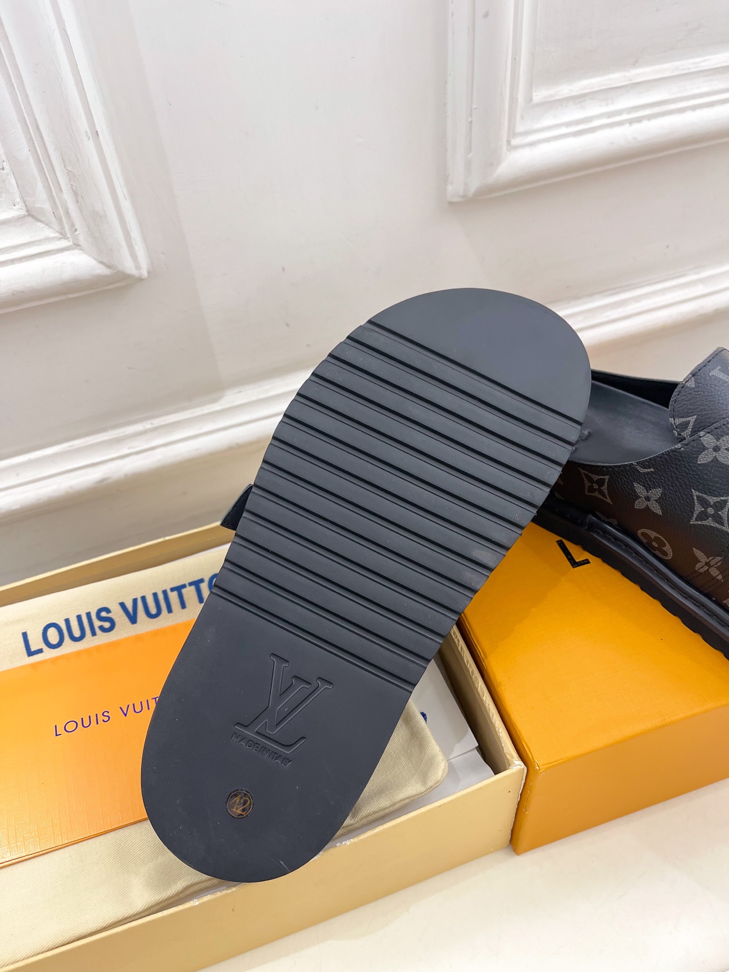 LV  | 路易威登  25𝐬𝐬 

🧡💚2025 早春新款 顶级版本⚠️
专柜主打最新款 COSY C