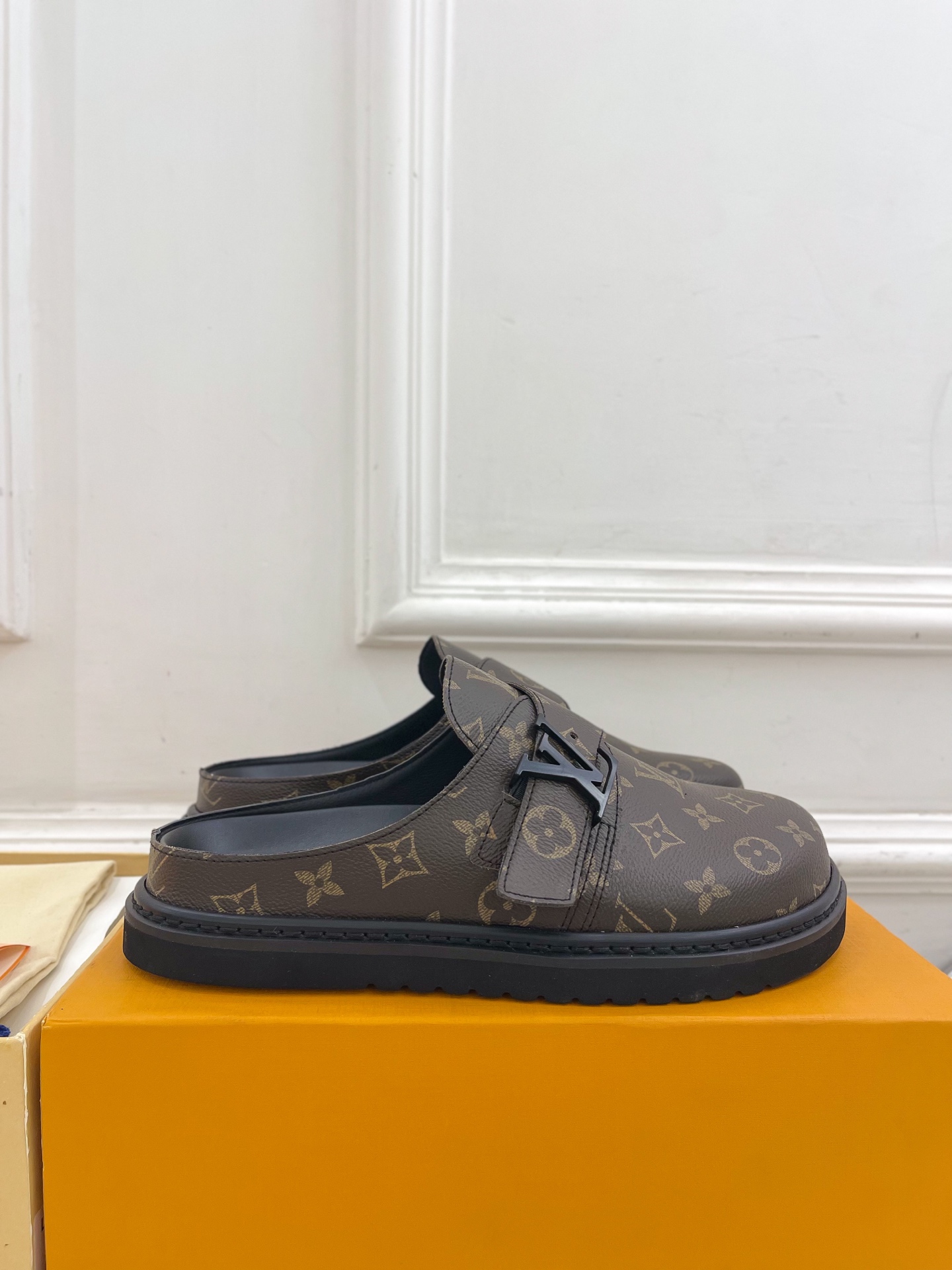LV  | 路易威登  25𝐬𝐬 

🧡💚2025 早春新款 顶级版本⚠️
专柜主打最新款 COSY C