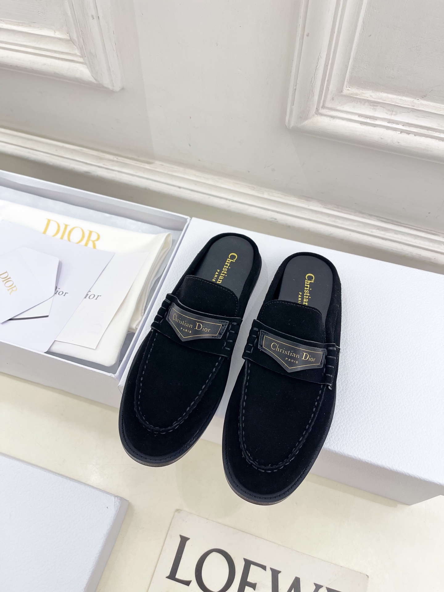 Dior |  迪奥  25𝐬𝐬 

🧡💚2025早春新品 顶级版本⚠️
专柜主打新款Dior Boy穆
