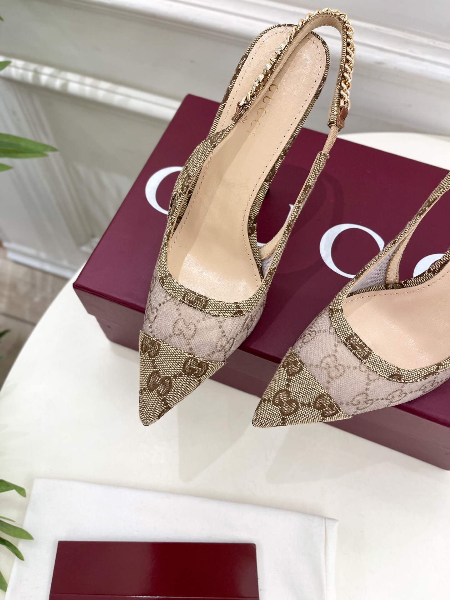 Gucci | 古驰 25𝐬𝐬
⭐️ G家 主打系列终于面世,狠货值得期待!原有的经典 创造新