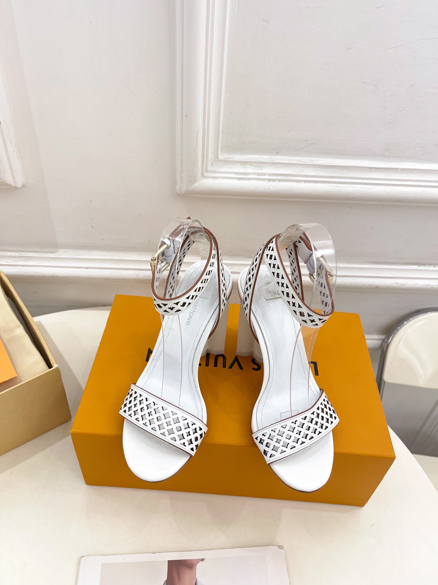 LV  | 路易威登  25𝐬𝐬 

🧡💚2025春夏新品   顶级版本‼️原版一致
专柜主打最新款♣️