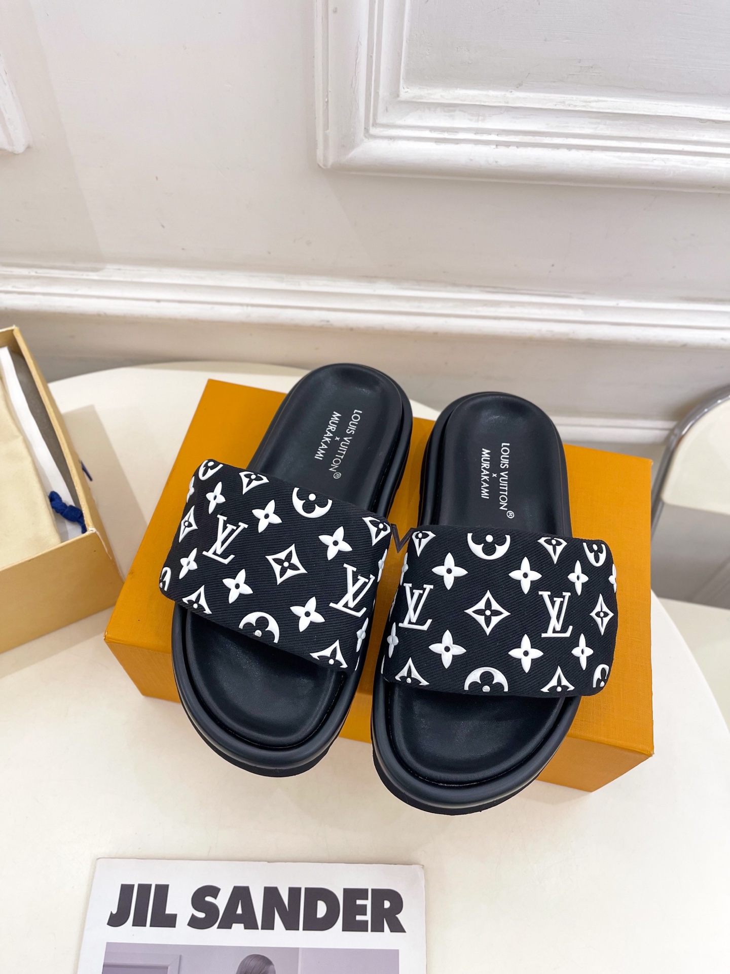 LV  | 路易威登   25𝐬𝐬 

🧡💚2025春夏新品   顶级版本⚠️
专柜主打最新款 压花休闲
