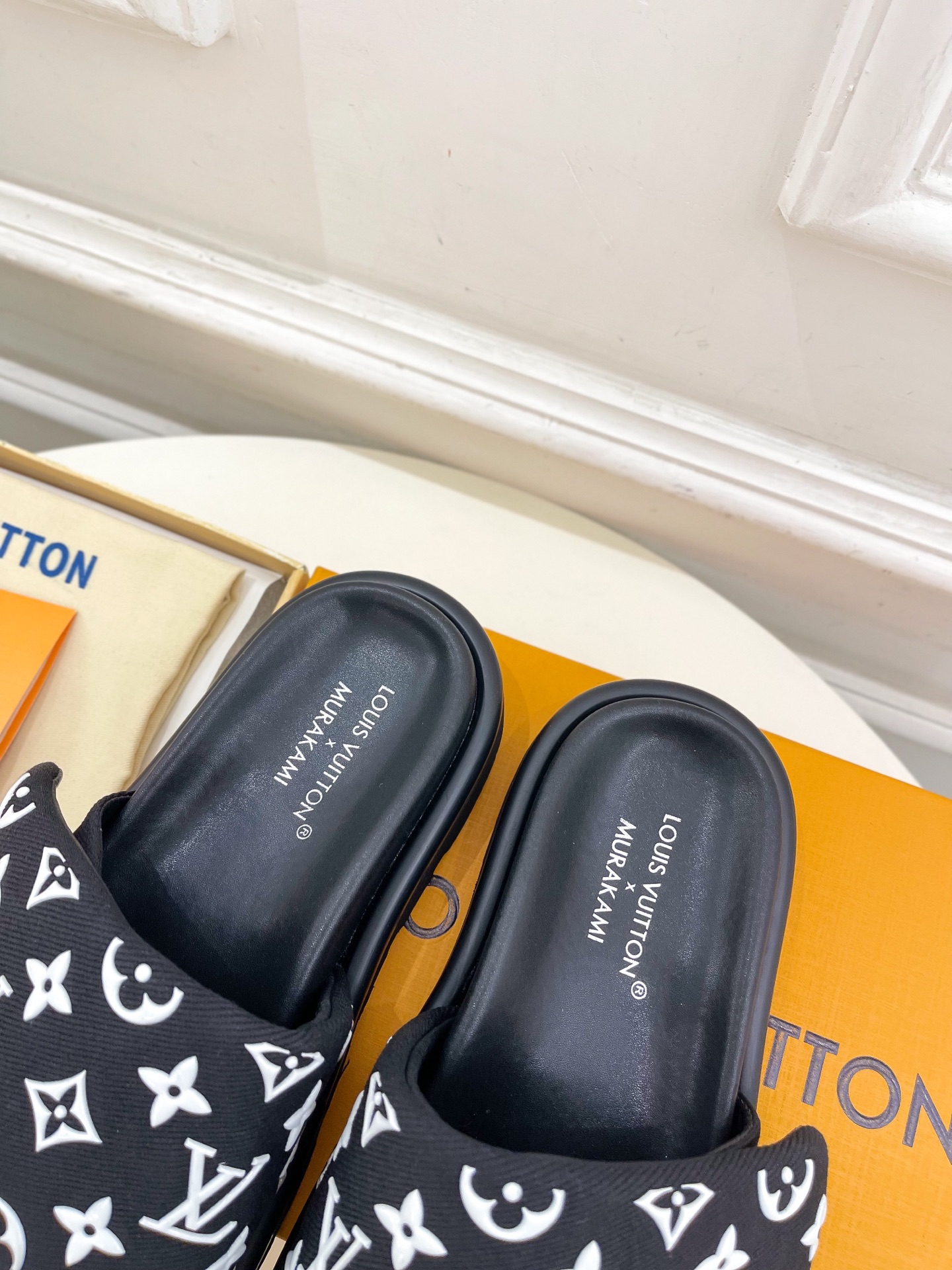 LV  | 路易威登   25𝐬𝐬 

🧡💚2025春夏新品   顶级版本⚠️
专柜主打最新款 压花休闲