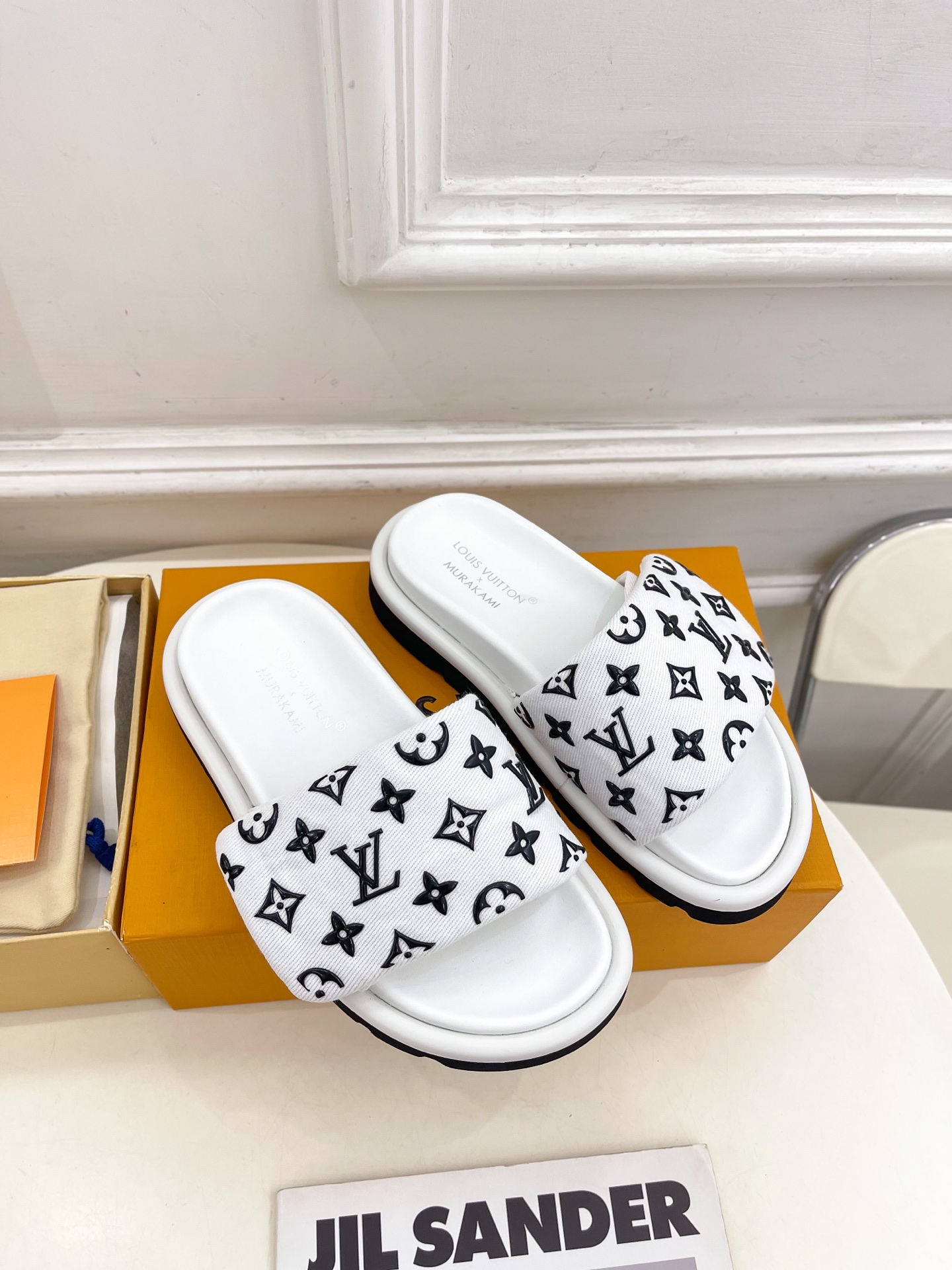 LV  | 路易威登   25𝐬𝐬 

🧡💚2025春夏新品   顶级版本⚠️
专柜主打最新款 压花休闲