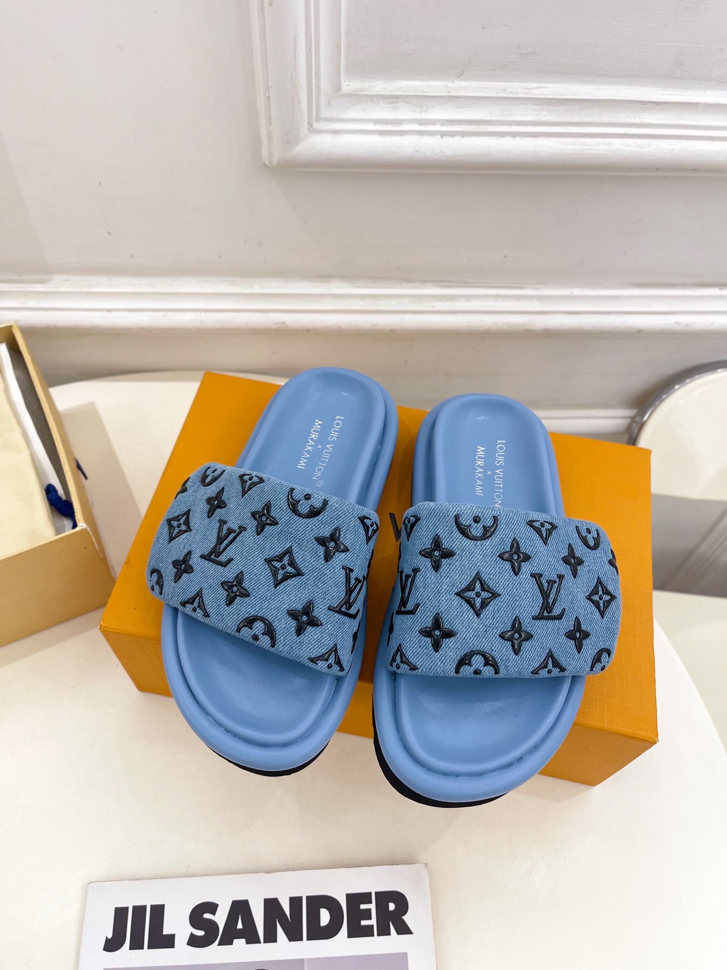 LV  | 路易威登   25𝐬𝐬 

🧡💚2025春夏新品   顶级版本⚠️
专柜主打最新款 压花休闲