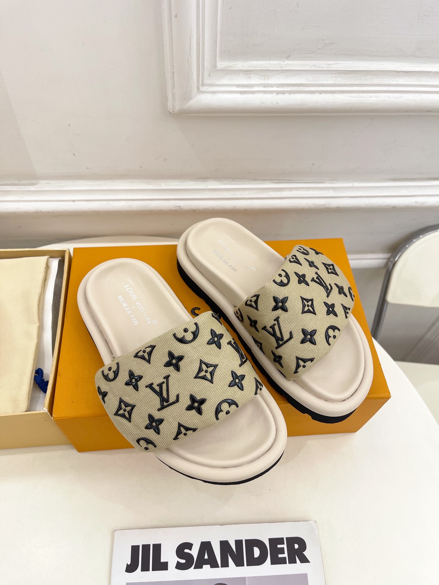 LV  | 路易威登   25𝐬𝐬 

🧡💚2025春夏新品   顶级版本⚠️
专柜主打最新款 压花休闲
