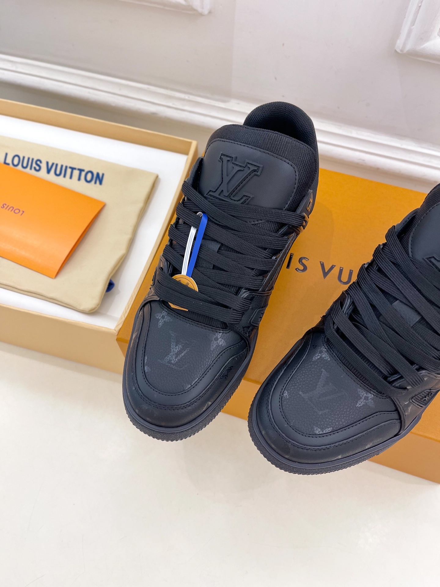 LV | 路易威登 25𝐬𝐬
🧡💚2025春夏新款 顶级版本⚠️
专柜主打最新款 LV TRA