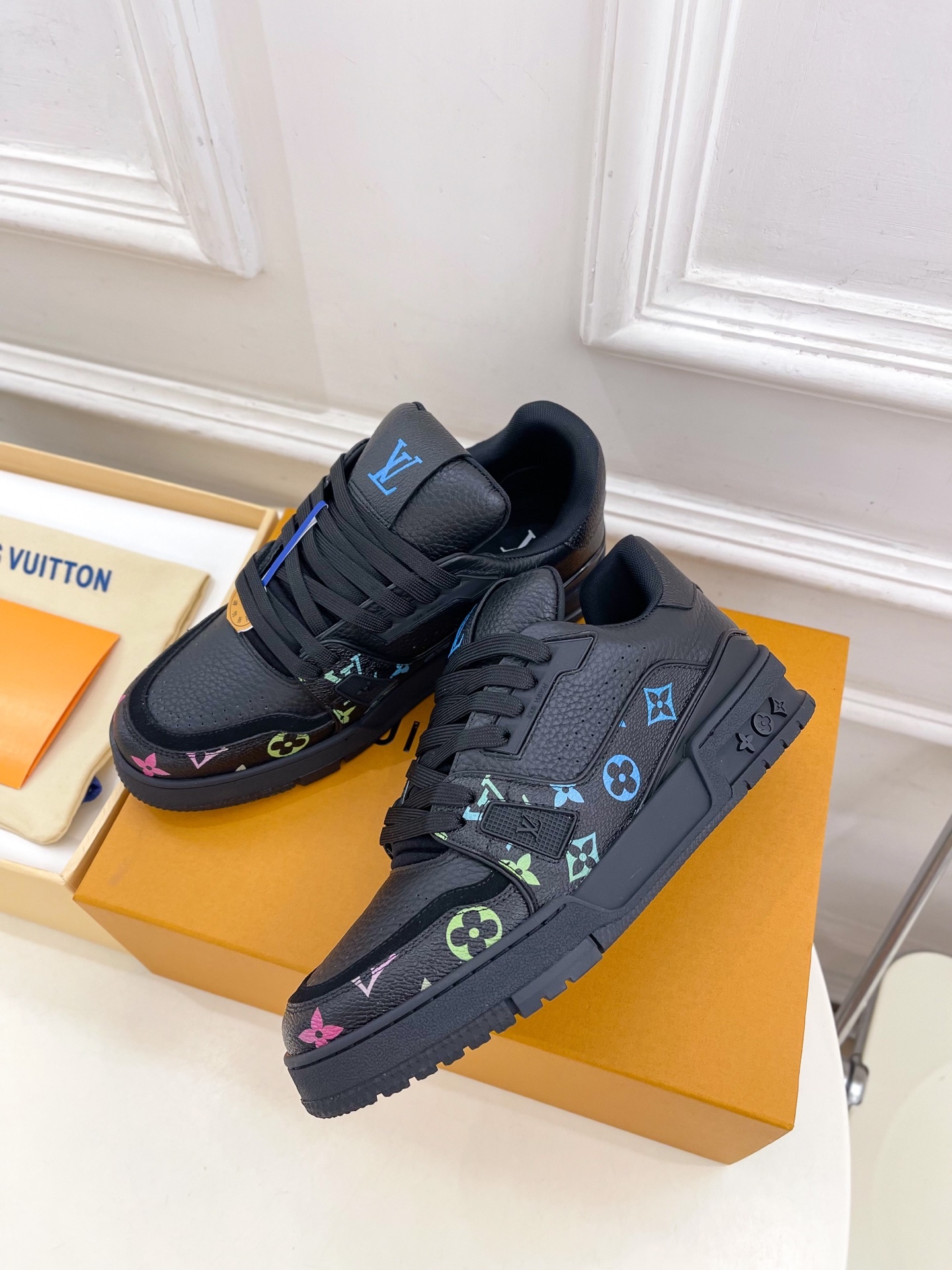 LV | 路易威登 25𝐬𝐬
🧡💚2025春夏新款 顶级版本⚠️
专柜主打最新款 LV TRA