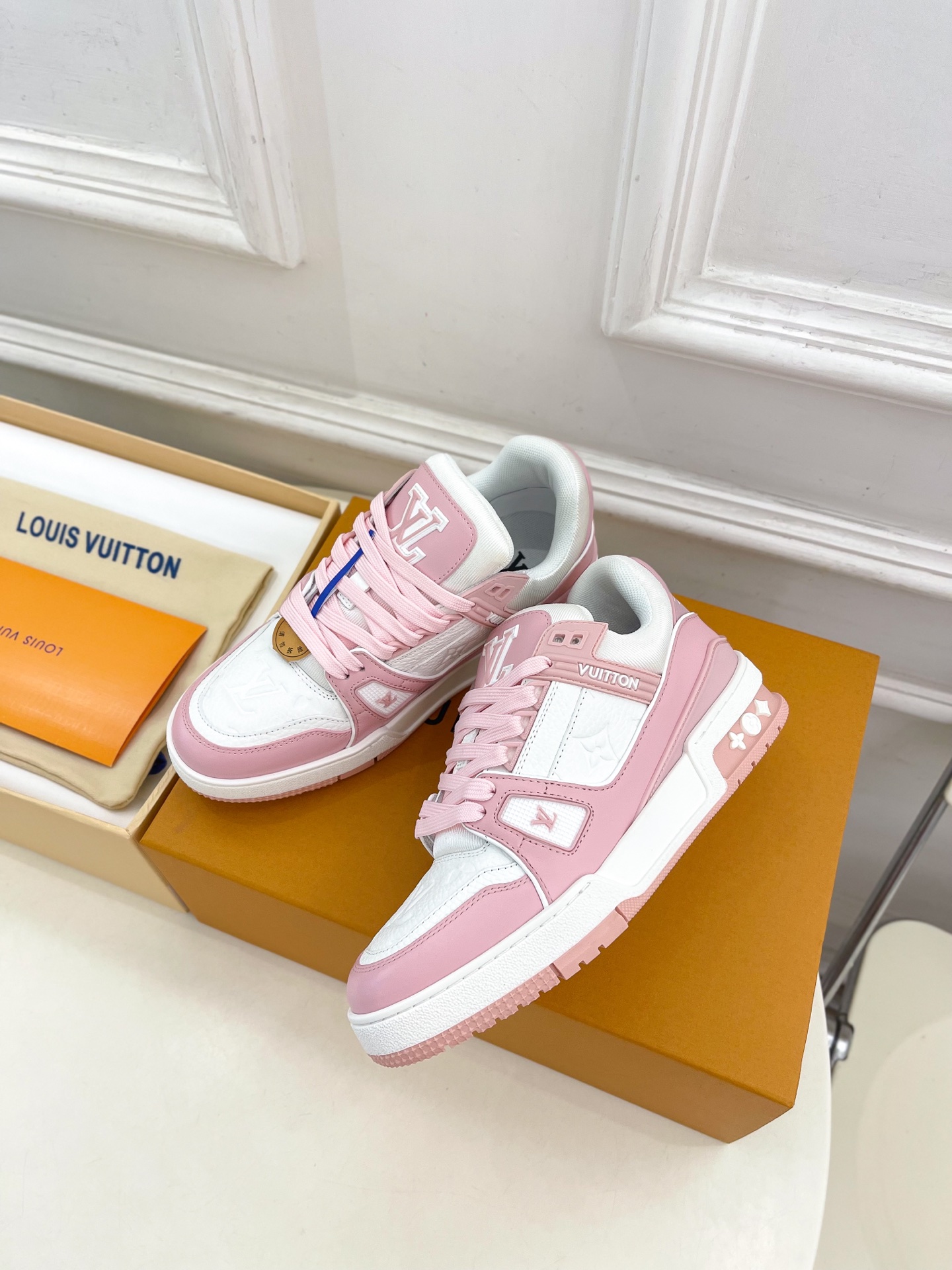 LV  | 路易威登  25𝐬𝐬 

🧡💚2025春夏新款 顶级版本⚠️
专柜主打最新款  LV TRA