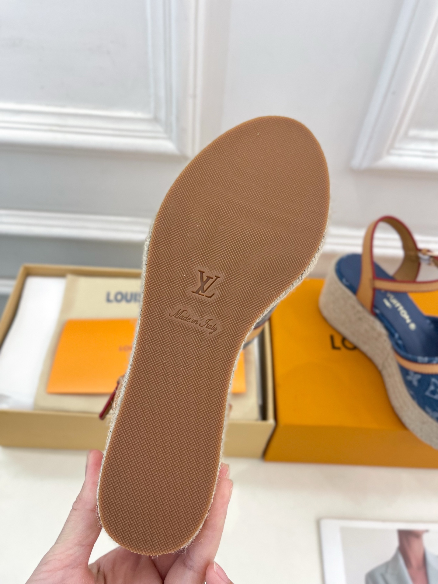 LV  | 路易威登    25𝐬𝐬 

🧡💚2025春夏新款 顶级版本‼️原版一致
专柜主打最新款 L