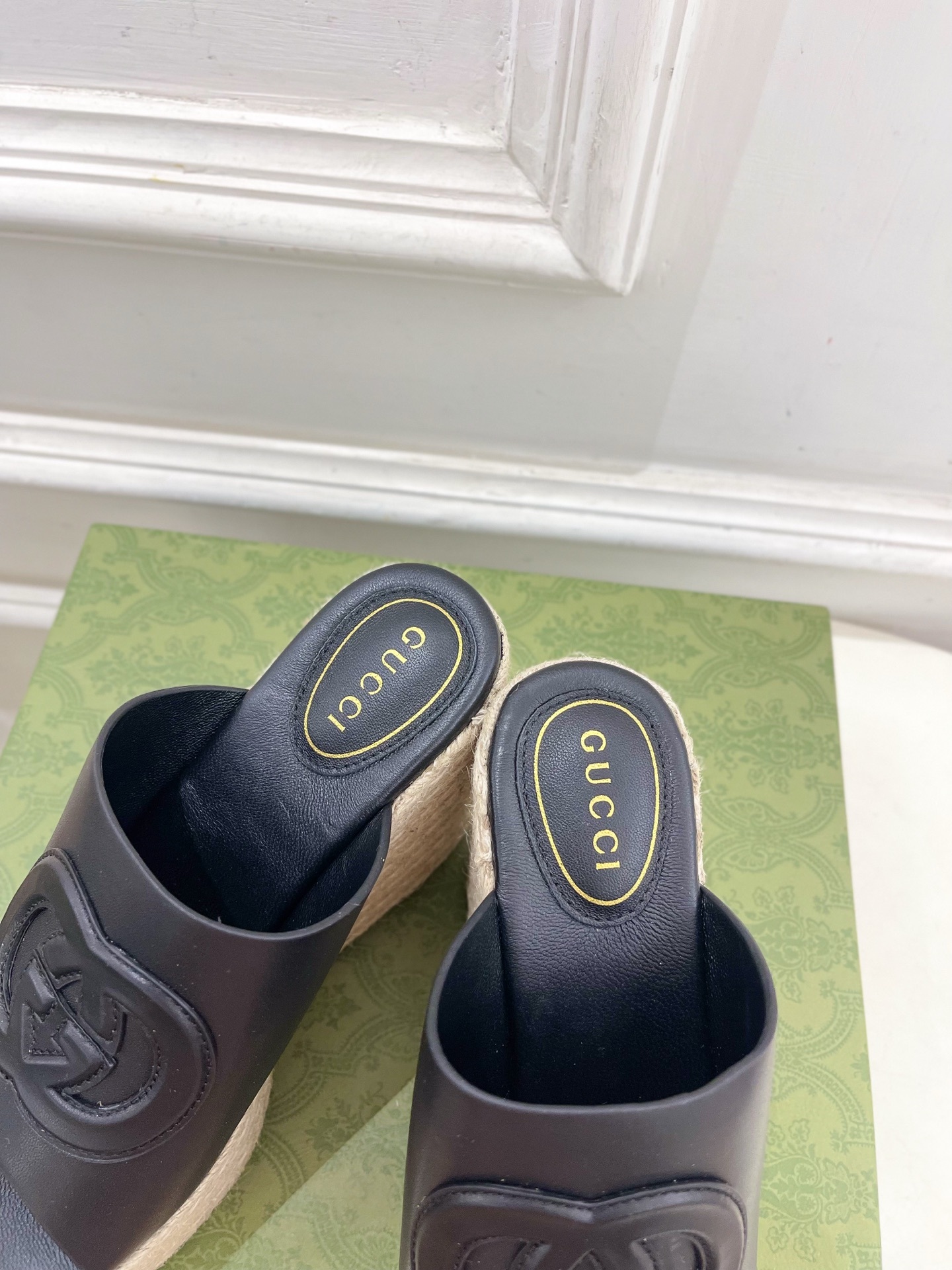 Gucci | 古驰 25𝐬𝐬
⭐️ G家 主打系列终于面世,狠货值得期待!原有的经典 创造新
