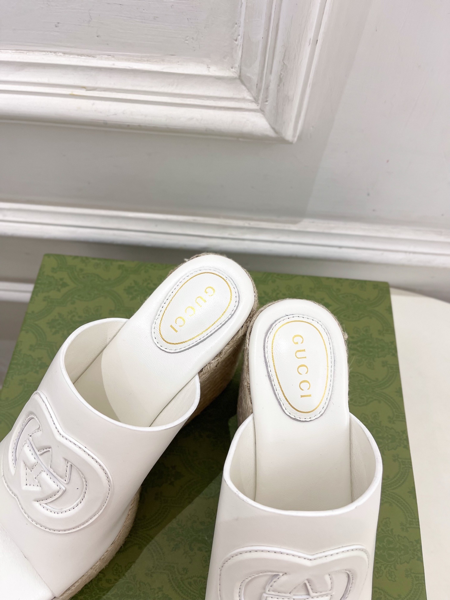 Gucci | 古驰 25𝐬𝐬
⭐️ G家 主打系列终于面世,狠货值得期待!原有的经典 创造新